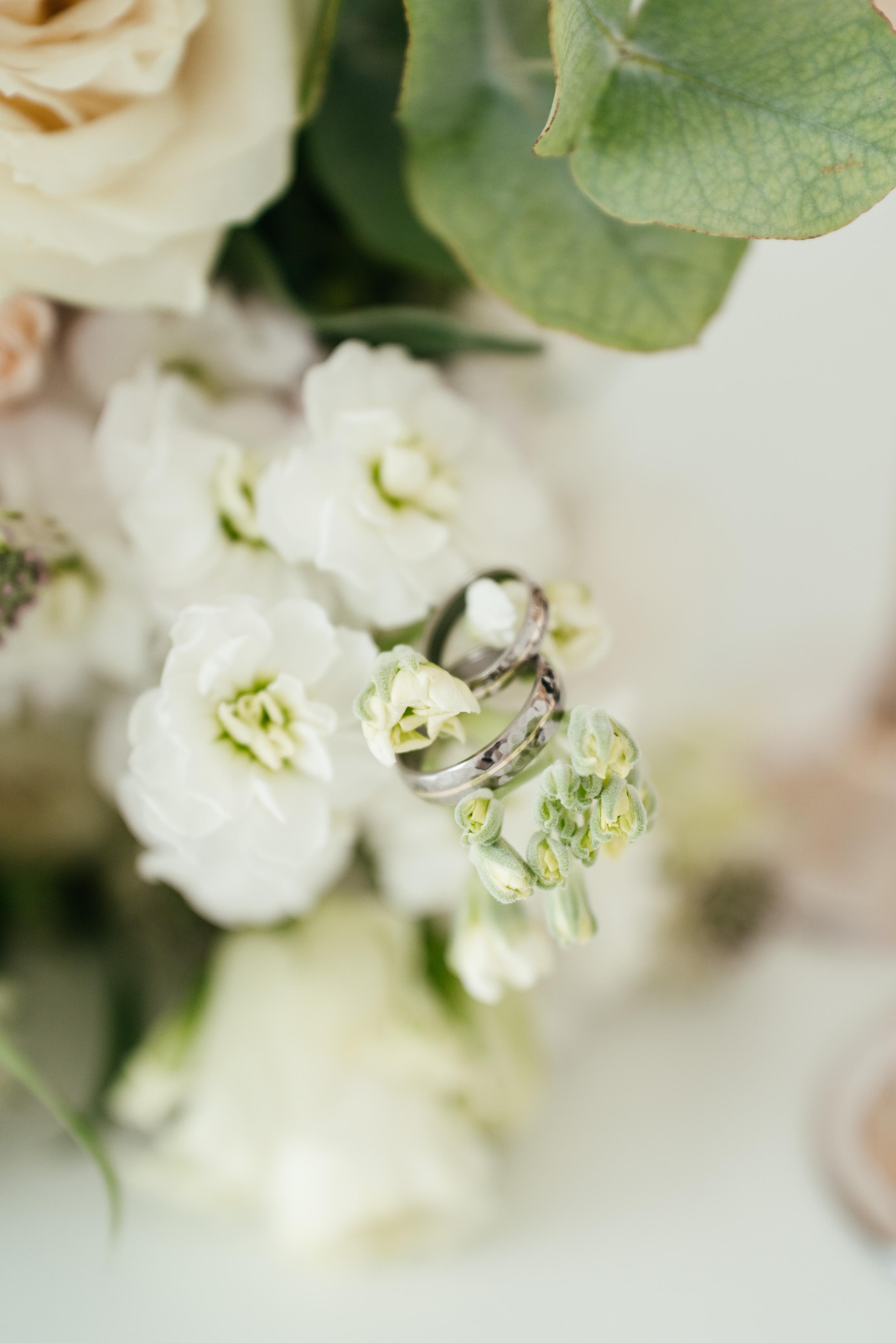 A | V. Свадебный и семейный фотограф в Новосибирске Светлана Варутина