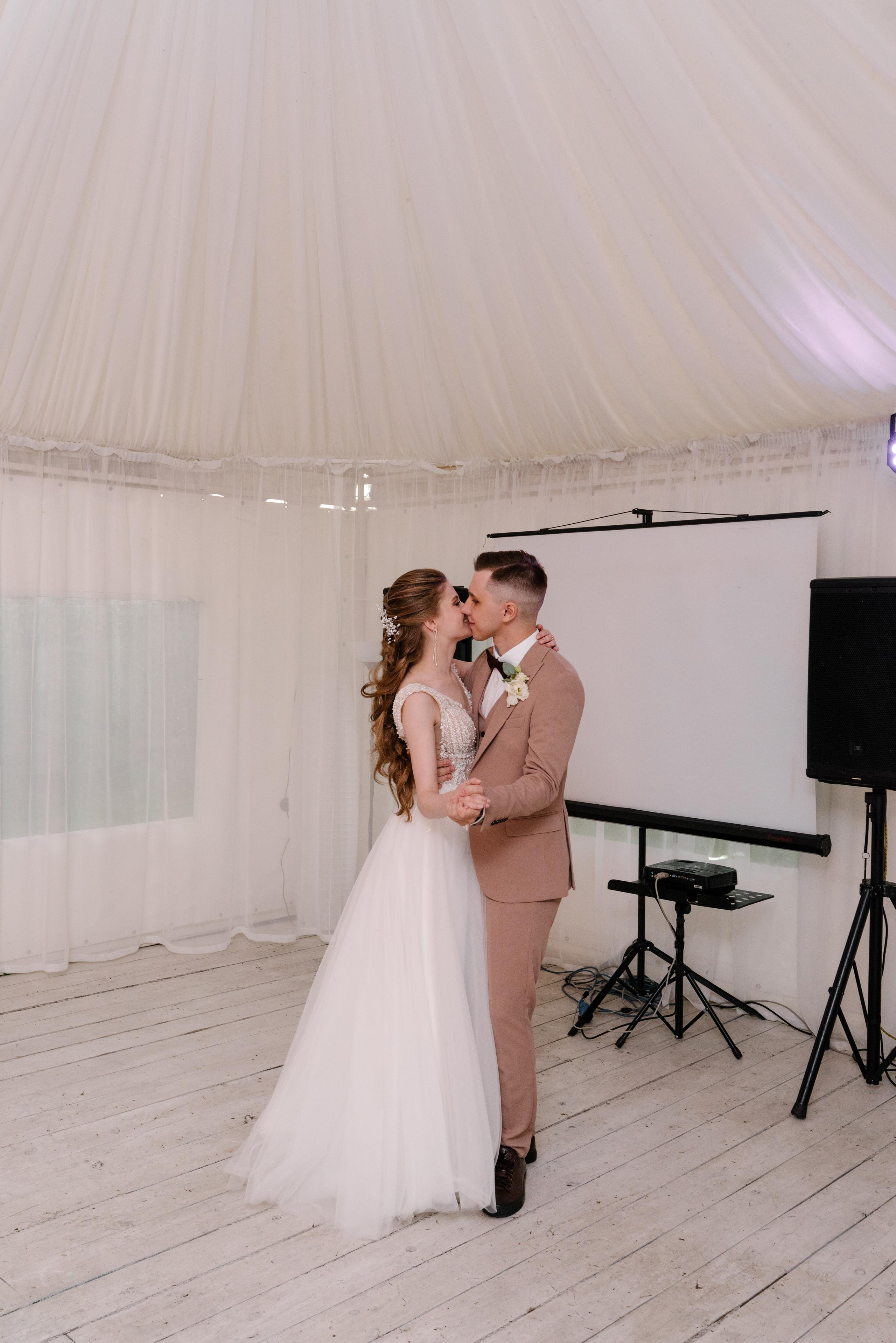 N | A. Свадебный и семейный фотограф в Новосибирске Светлана Варутина