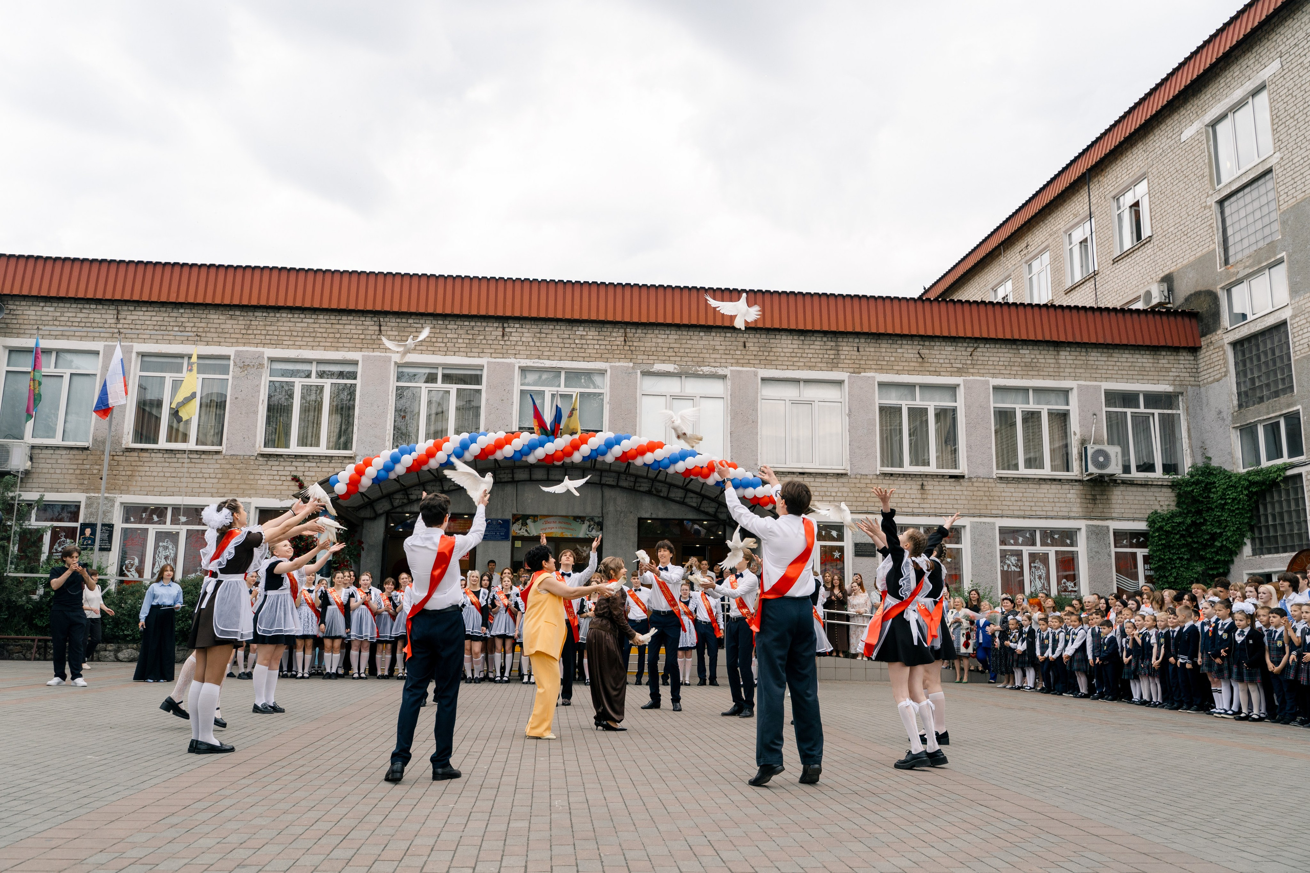 40 Школа последний звонок 2026. Выпускные альбомы Натальи Бутко: Новороссийск, Анапа, Геленджик