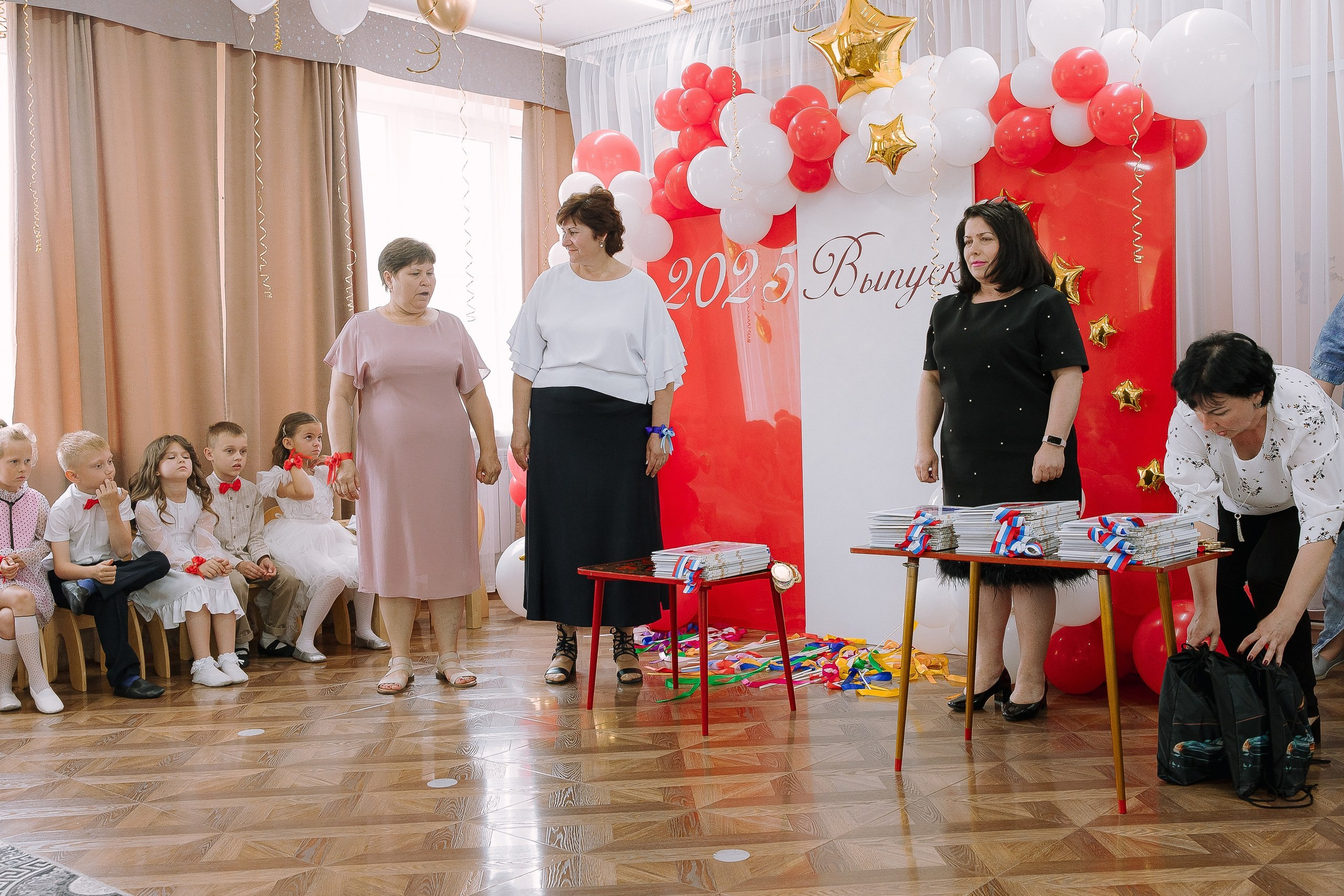 Выпускной в ДС 26. Выпускные альбомы Натальи Бутко: Новороссийск, Анапа, Геленджик