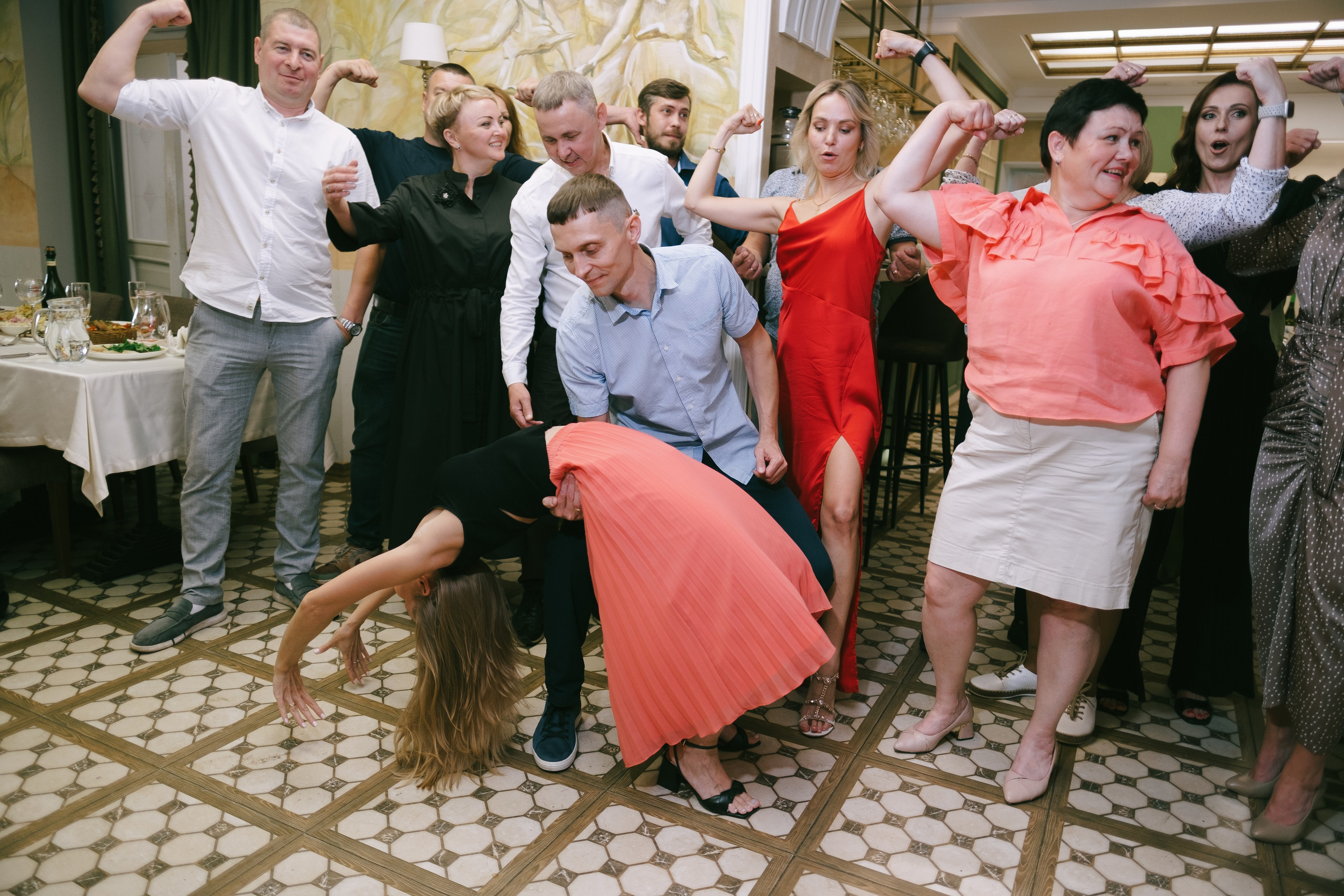 Выпускной школа 33. Свадебный и репортажной фотограф Денис Ожигин в Краснодаре и Краснодарском крае