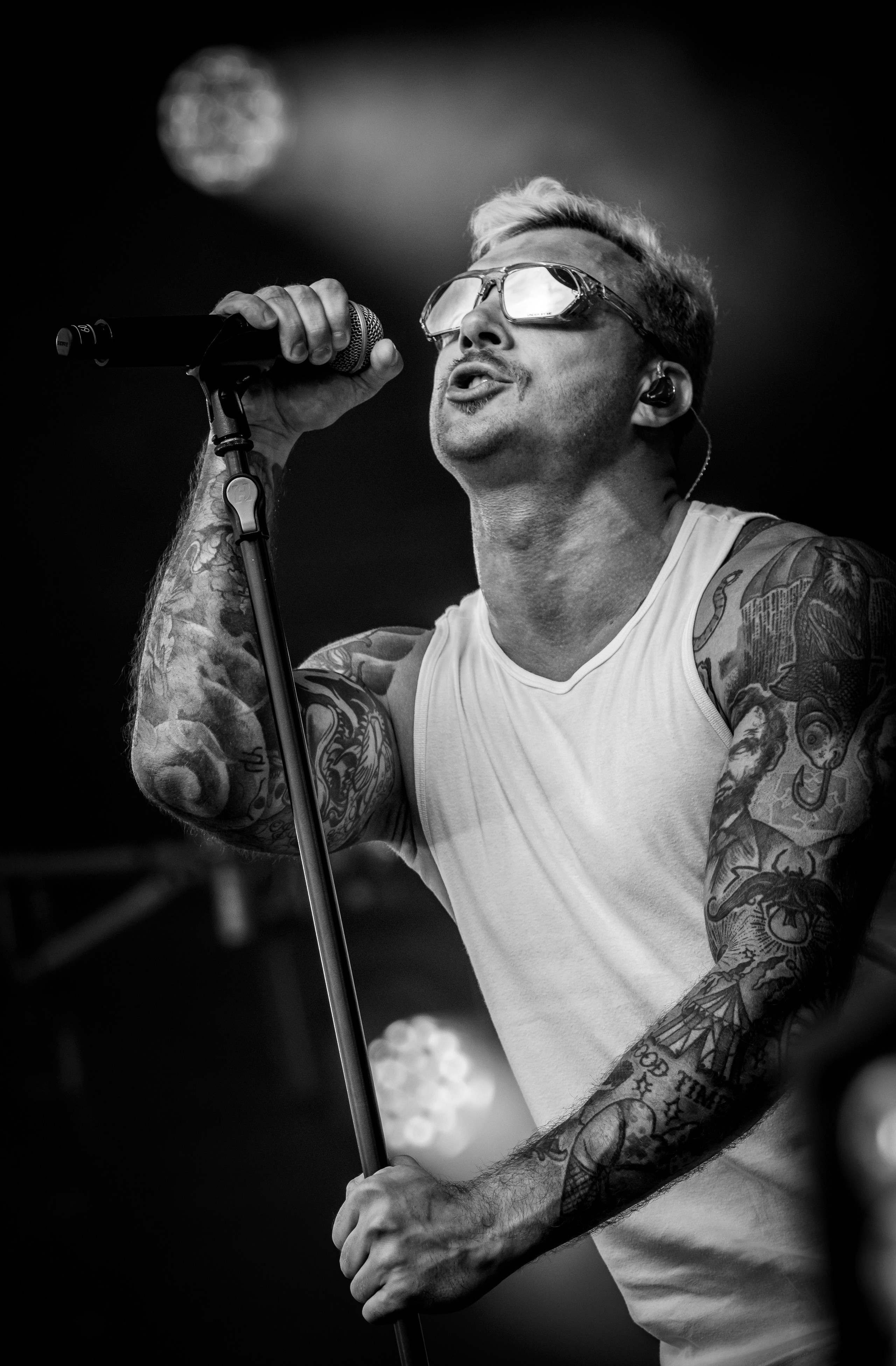 ROCK MUSIC. NE Cinema — backstage and reportage photography in cinema, music, Automotive and sport