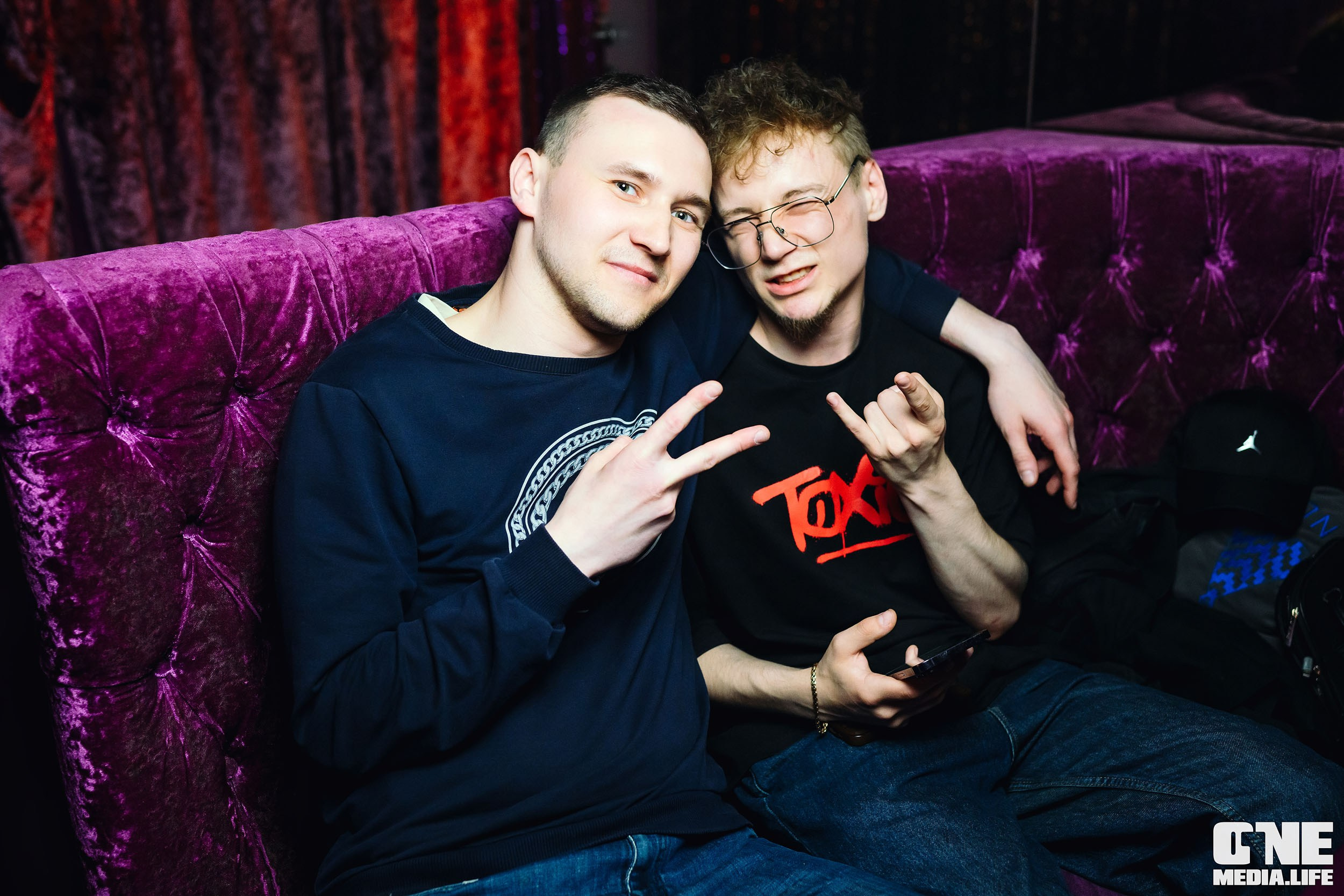 Фоторепортаж с караоке вечеринки в Эйфории. One Media Life: фоторепортажи, фотоотчеты с мероприятий и заведений