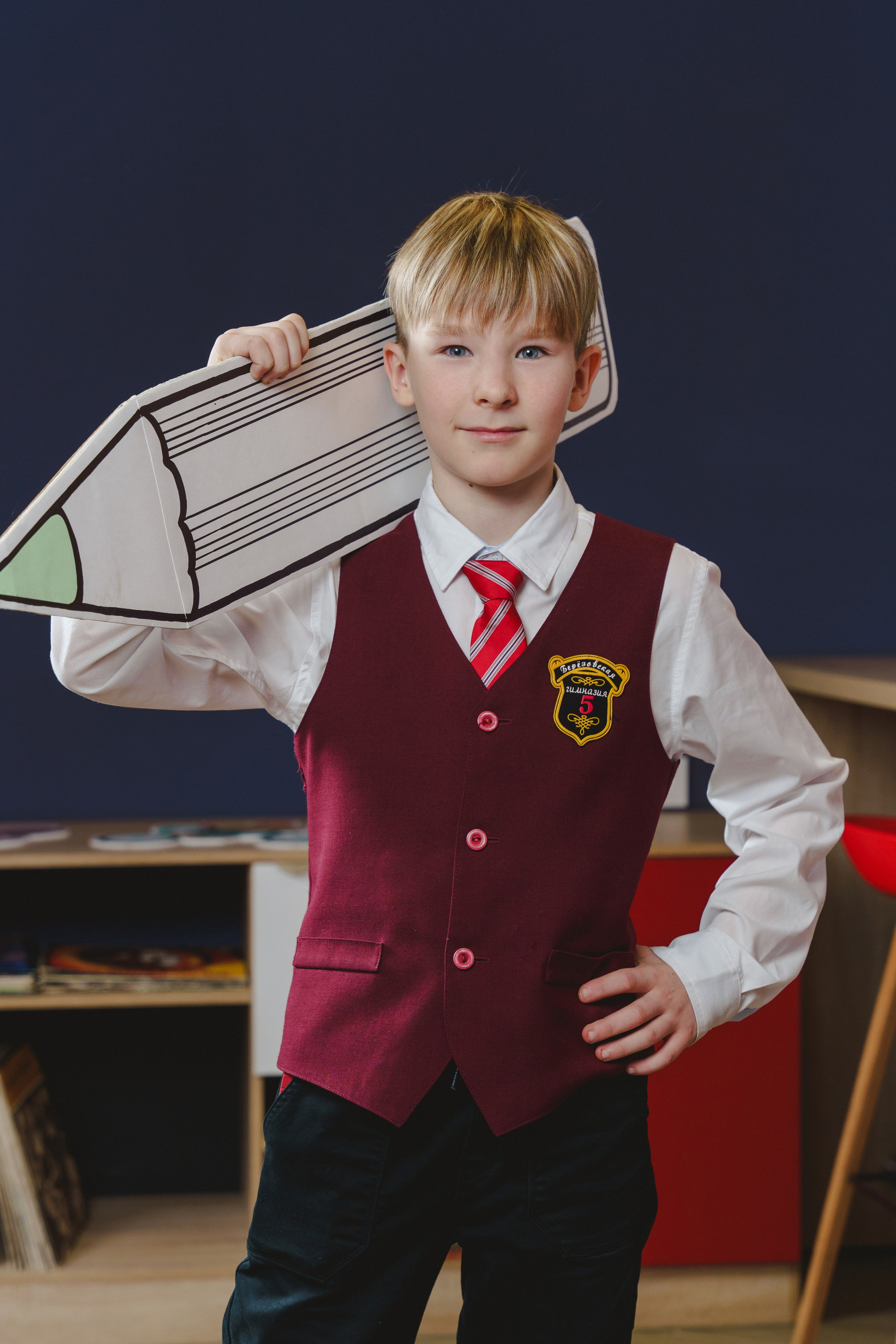 Фотокнига выпускника начальной школы индивидуальный выпускной альбом. Фотограф в детский сад в Екатеринбурге, выпускные альбомы Юлия Умерова