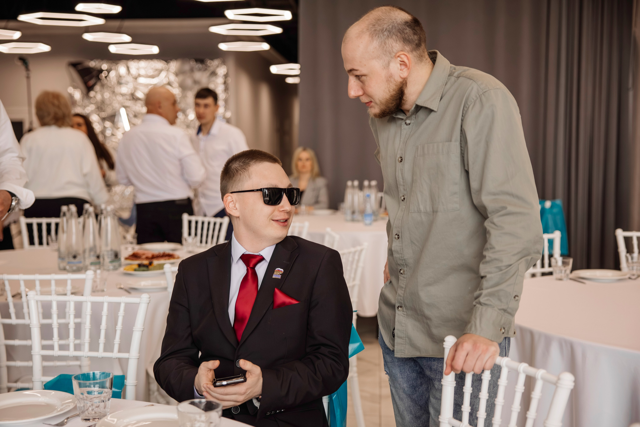 Империя Изобилия — выступления спикеров для предпринимателей. Свадебный фотограф в Иркутске Бобылев Никита