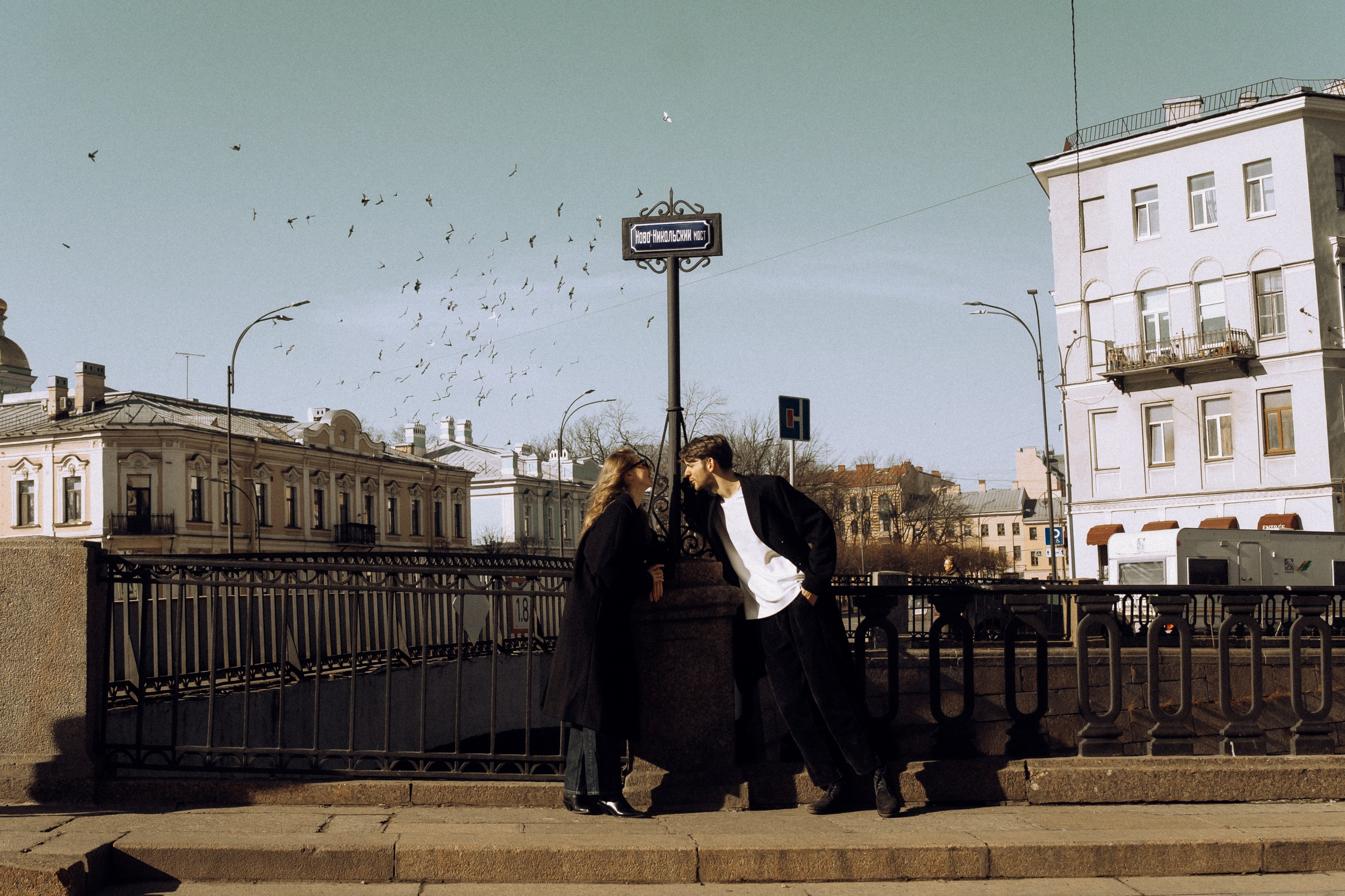 [… Arkhangelsk love on the streets of St. Petersburg…]. Фотограф в Архангельске
