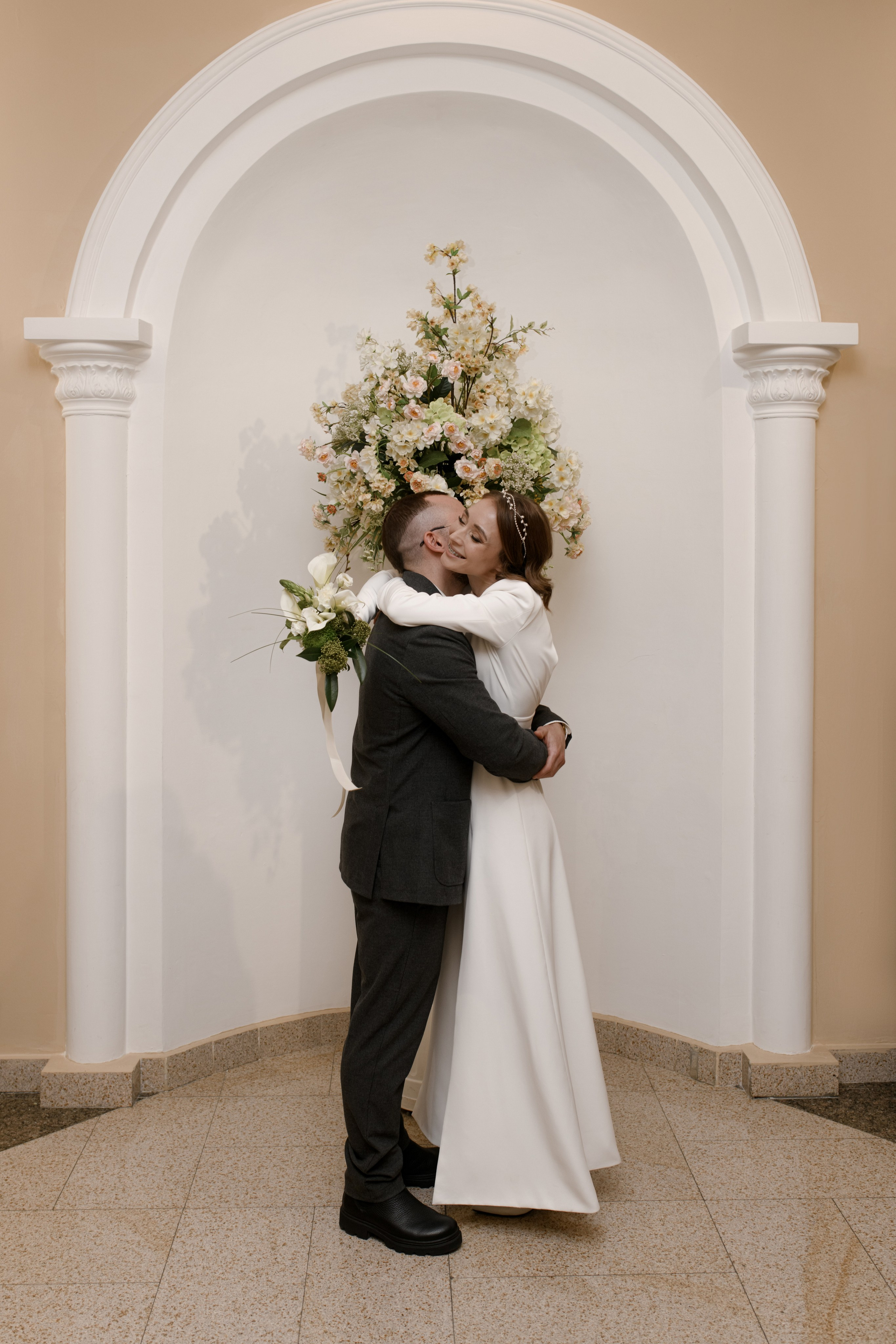 Регистрация Анастасии и Никиты — Краеведческий музей. Свадебный фотограф Екатеринбург/Челябинск — Любовь Волохова