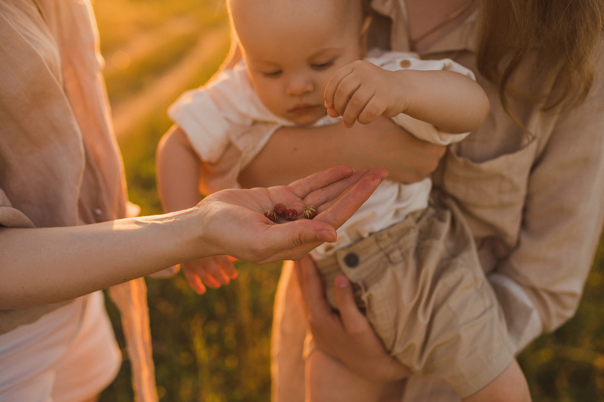 Мама Аня, Лиза и Макар. Свадебный и семейный фотограф в Белгороде Евгения Курочкина