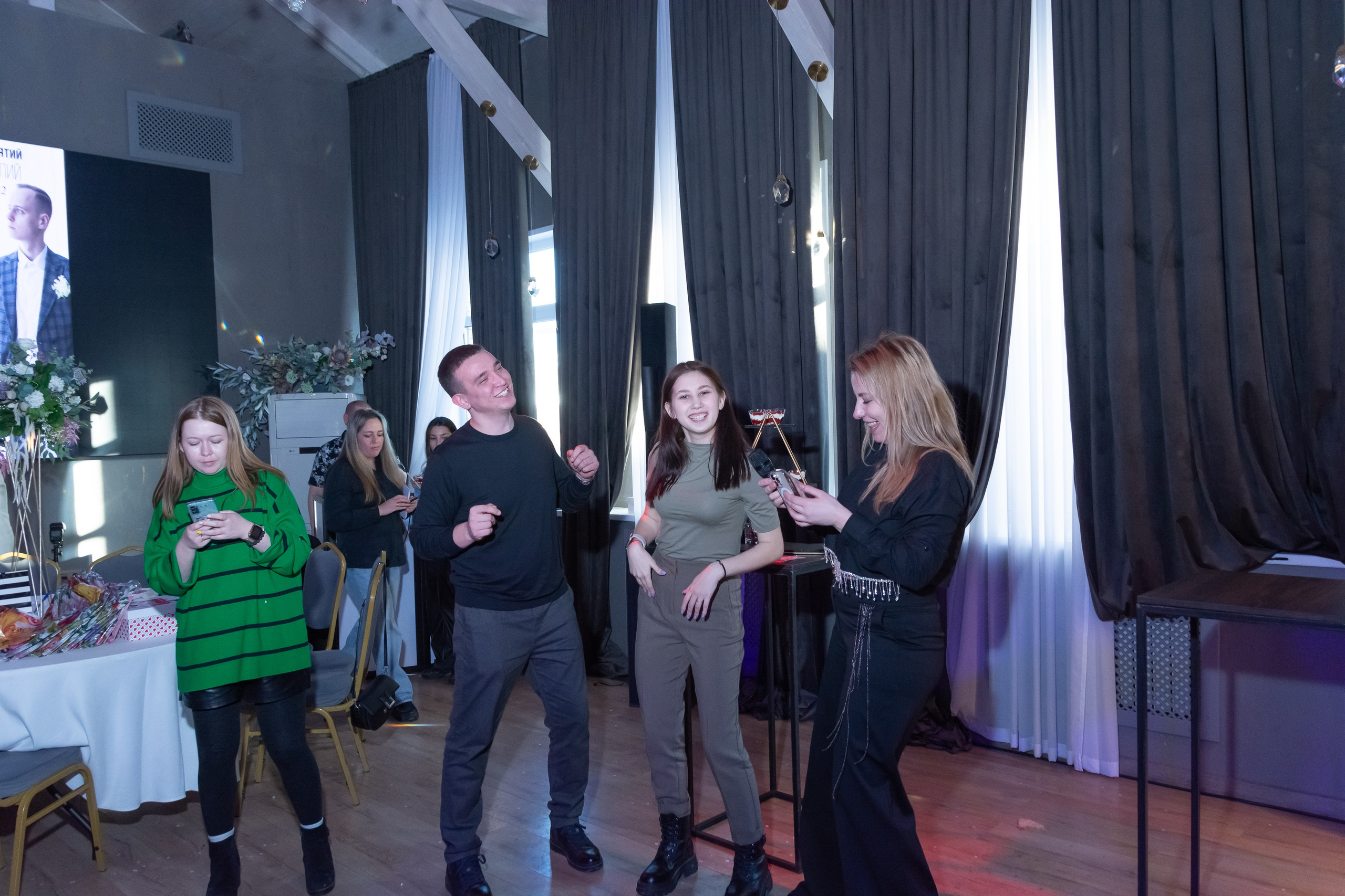 Свадебное чаепитие для молодоженов