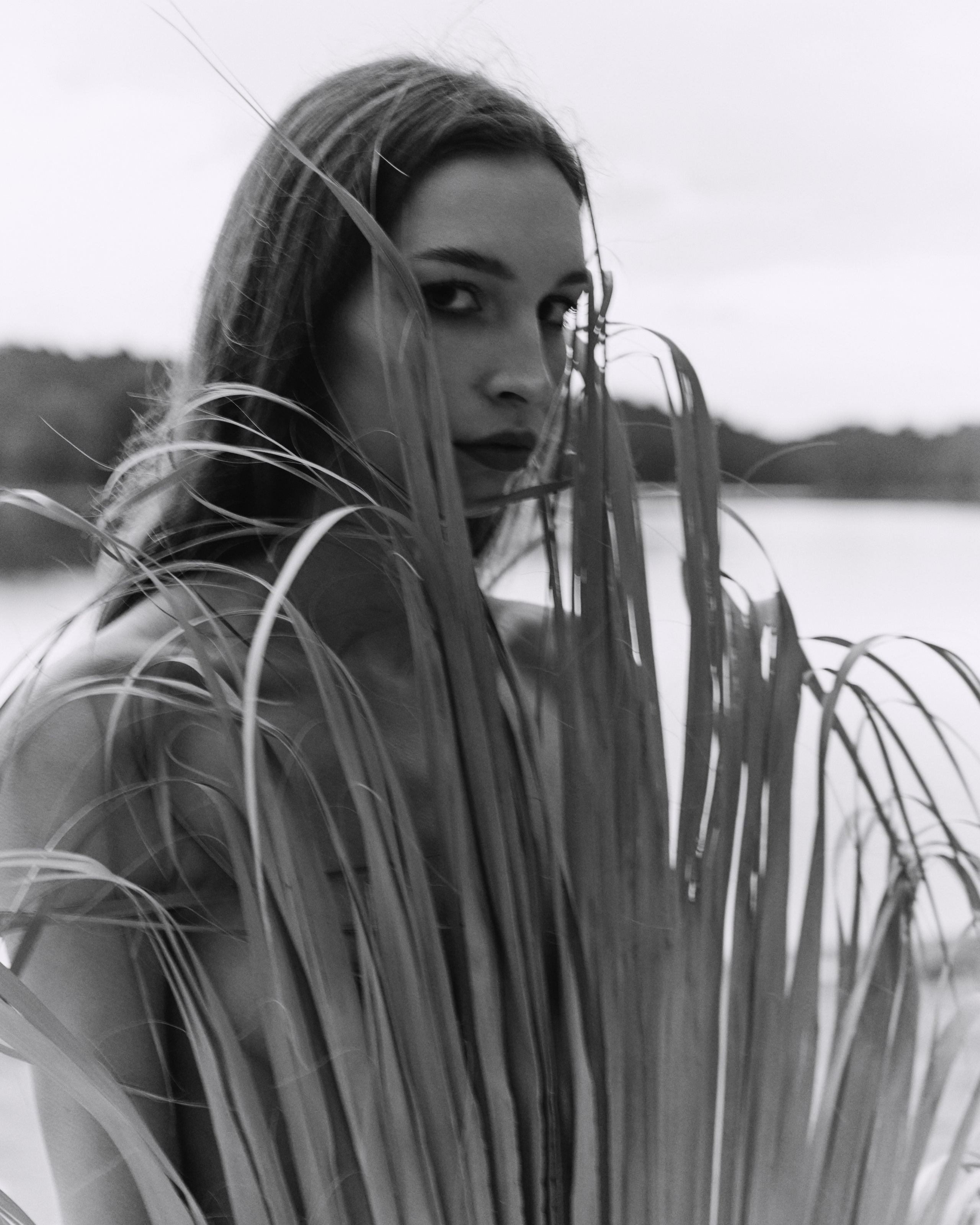 Anna. Z H U R A V L E V