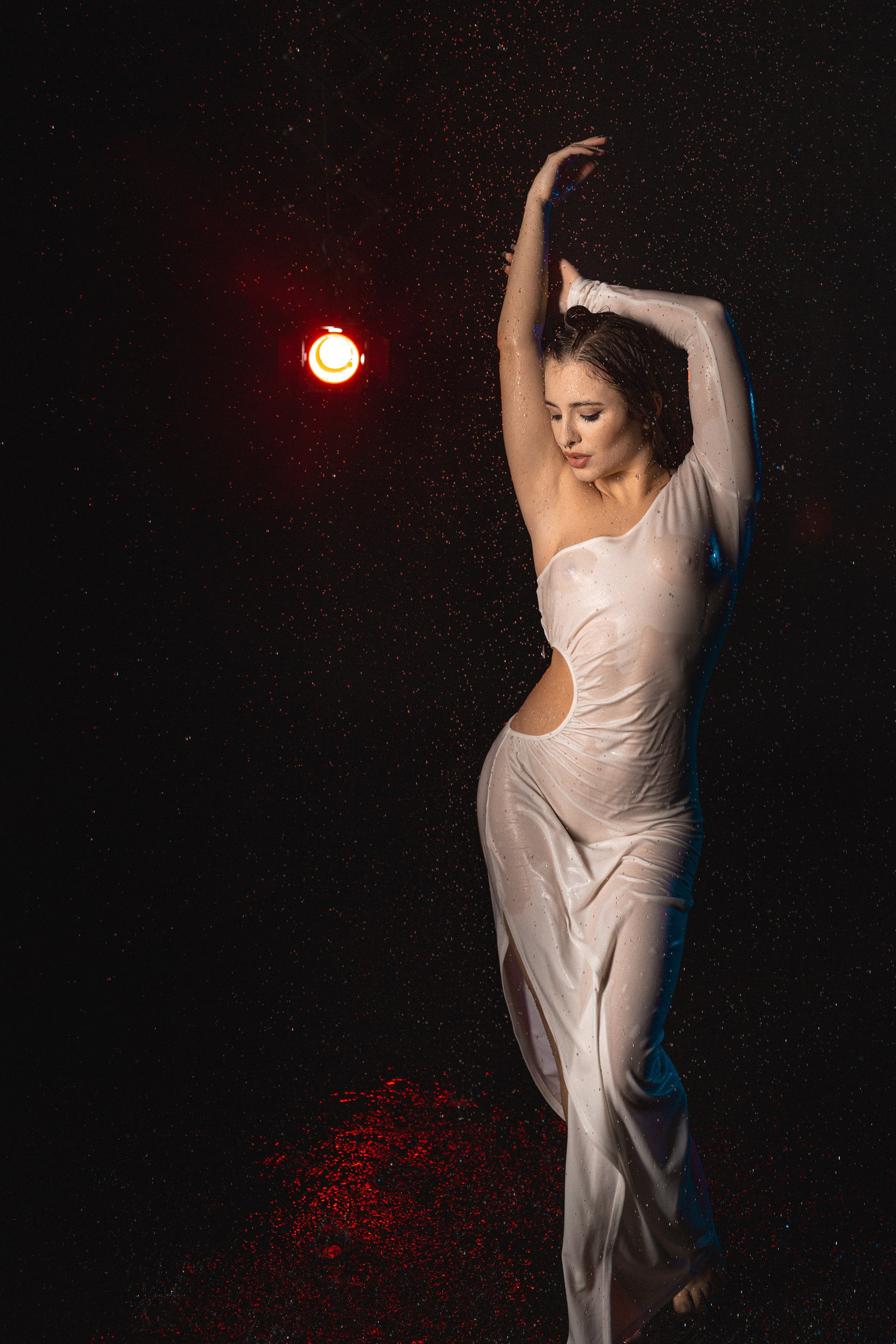 Танец под дождем_2. Ирина Носова - семейный и детский фотограф