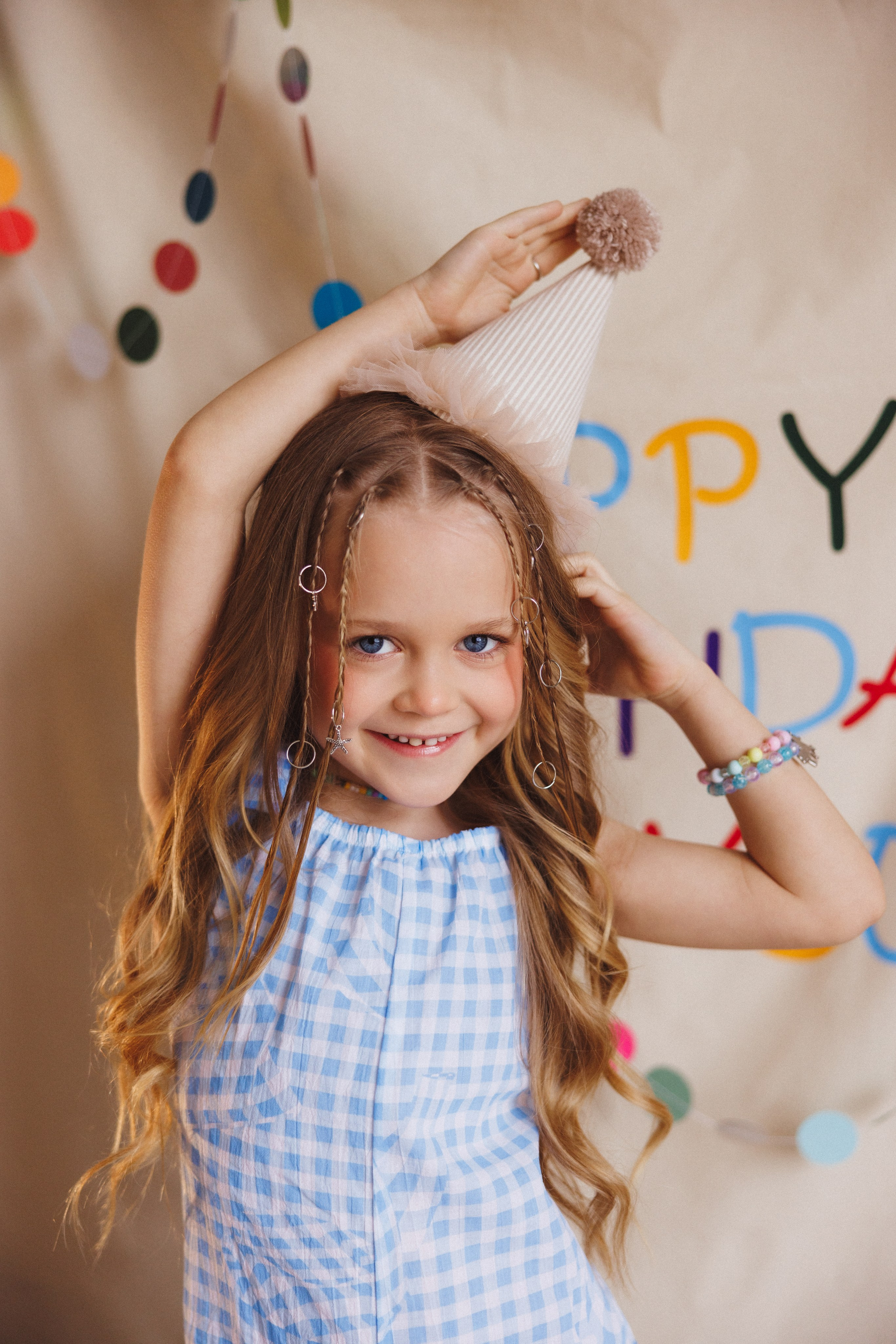 Яркая, весёлая фотосессия к Дню рождения. Фотостудия «Mestone», город Краснодар. Семейный и детский фотограф в Краснодаре Анна Трашкова