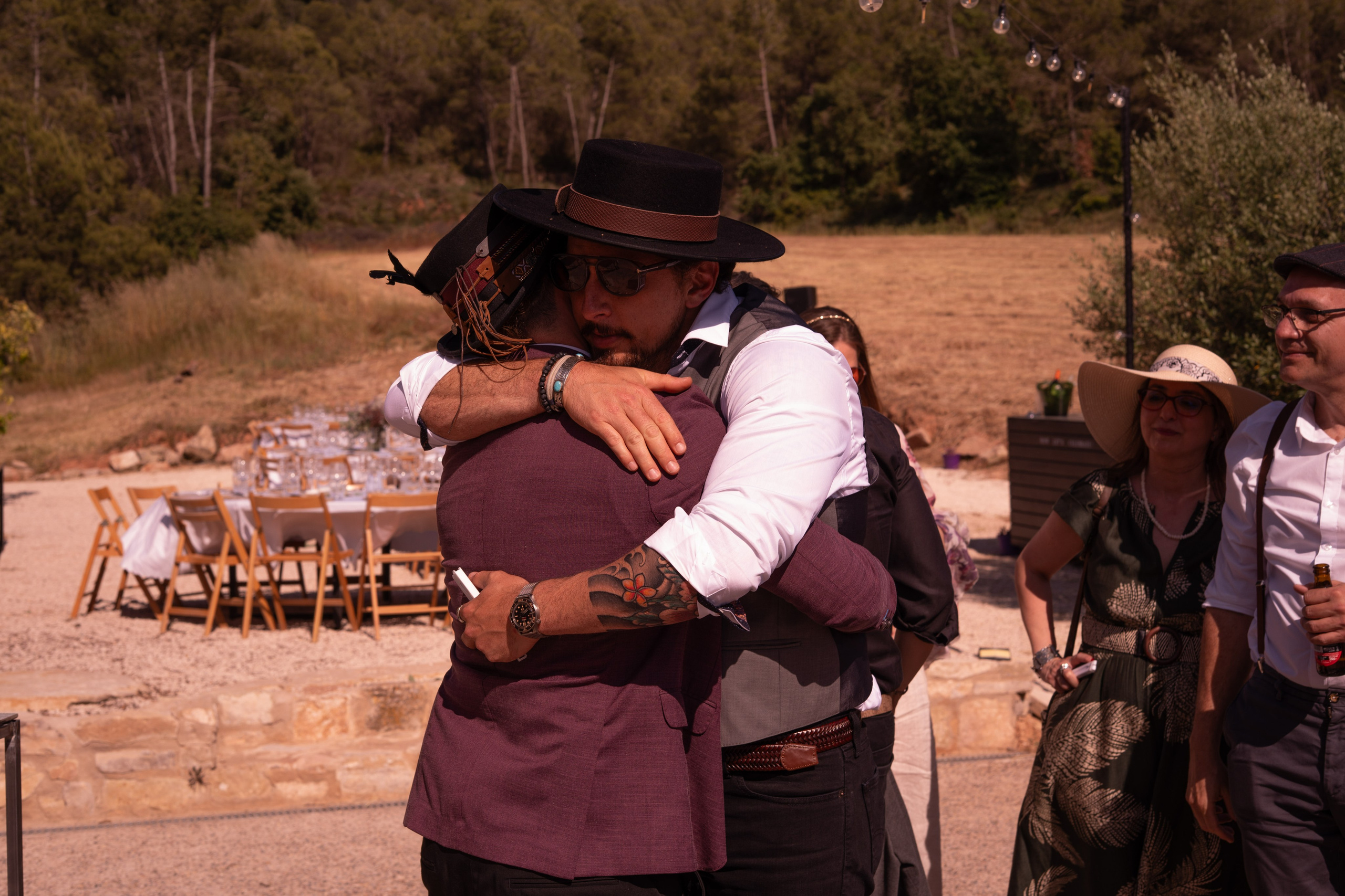 Stasy and Roberto. Wedding Photographer in Barcelona and Medellin