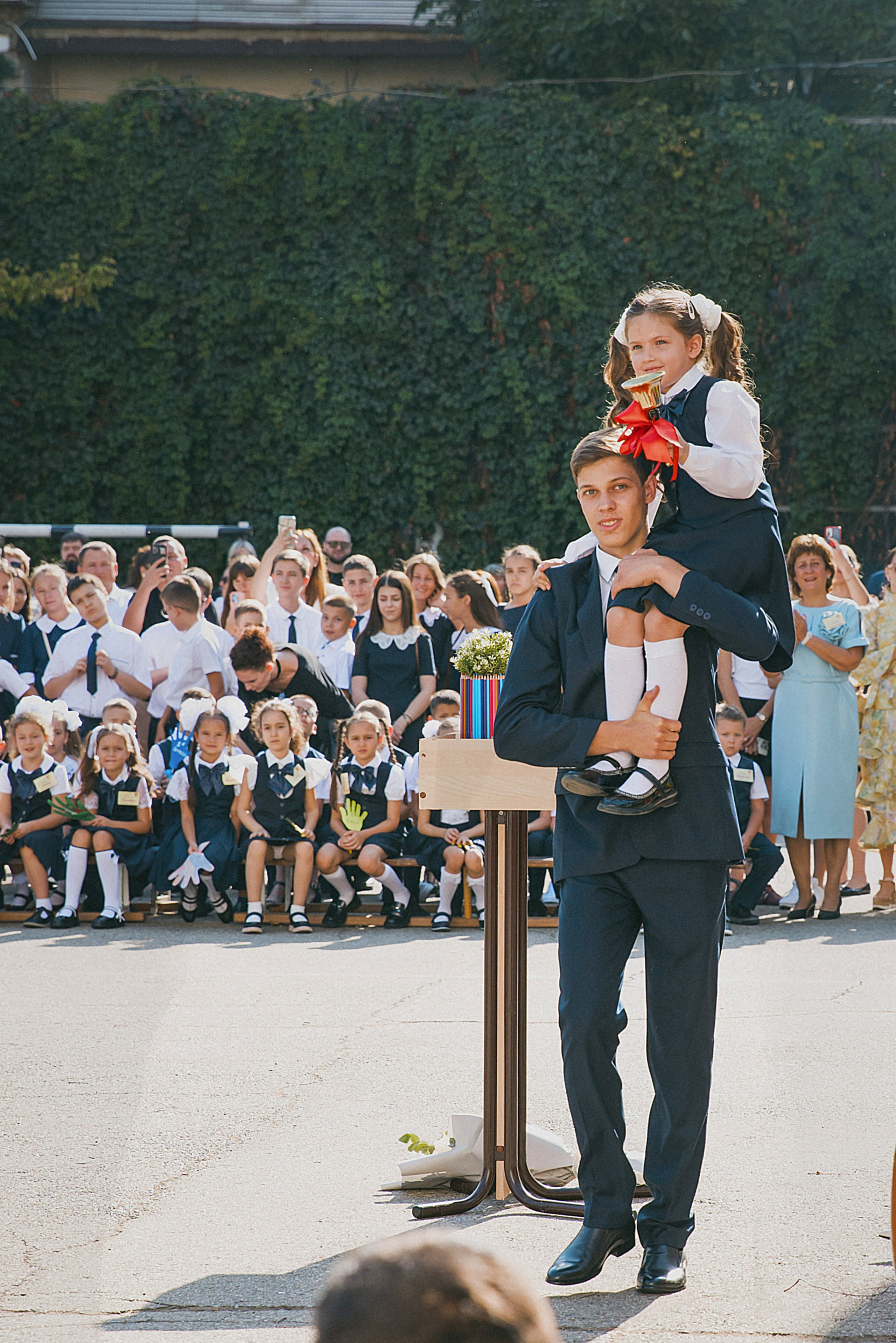 1 сентября 11 класс. Фотограф и Видеограф в Краснодаре Юлия Солодченко