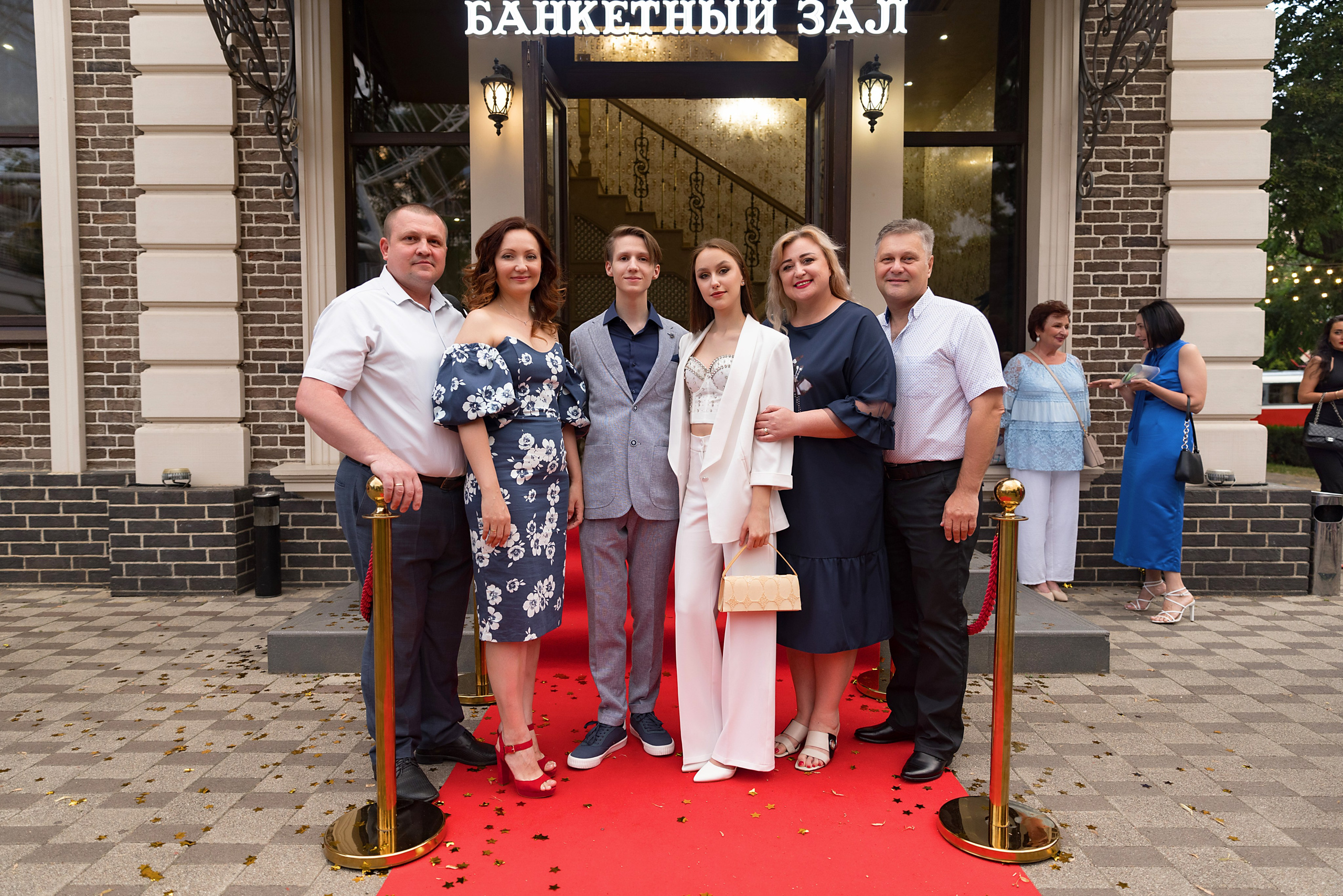 11 класс 48 лицей. Фотограф и Видеограф в Краснодаре Юлия Солодченко