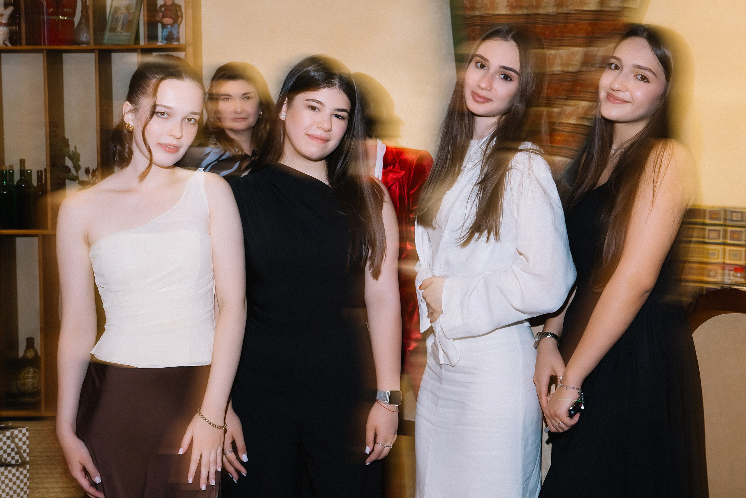 9 класс Гимназия 82. Фотограф и Видеограф в Краснодаре Юлия Солодченко