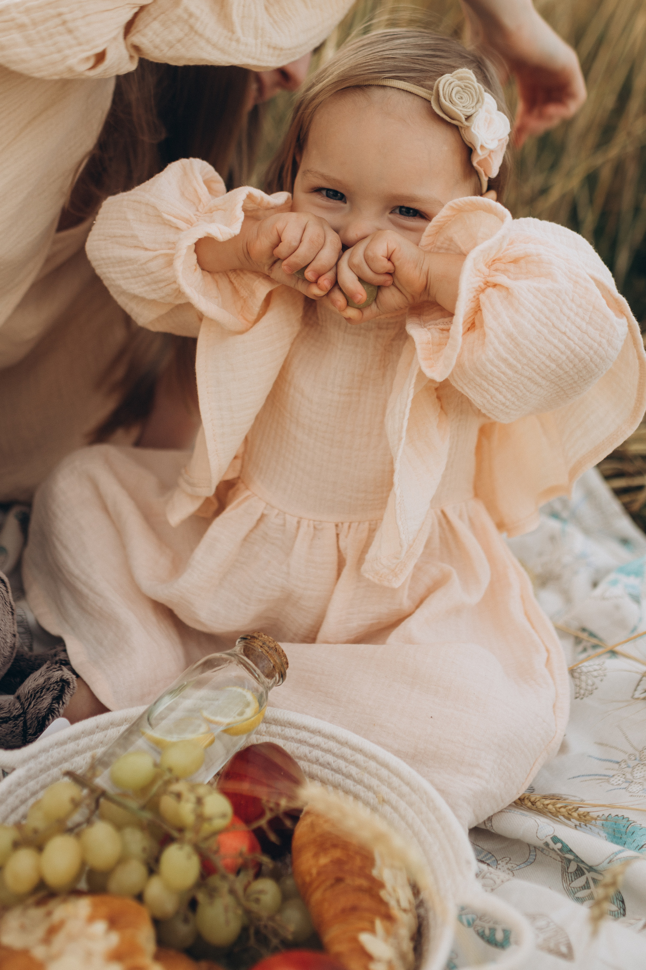 В поле пшеницы. Семейный фотограф Мария Маркова Москва и Одинцово