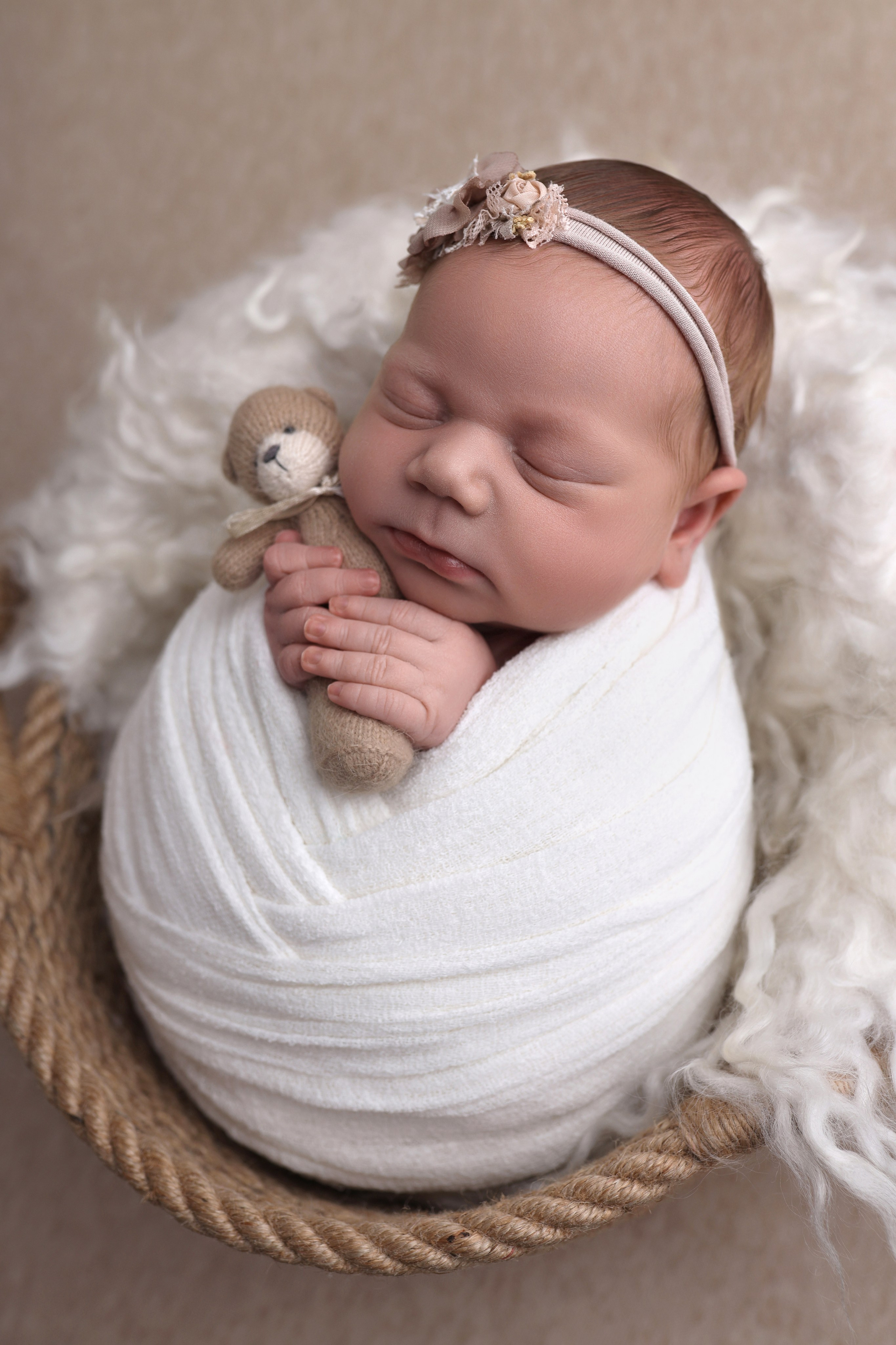 Newborn девочки. Фотограф новорожденных Модяева Ирина