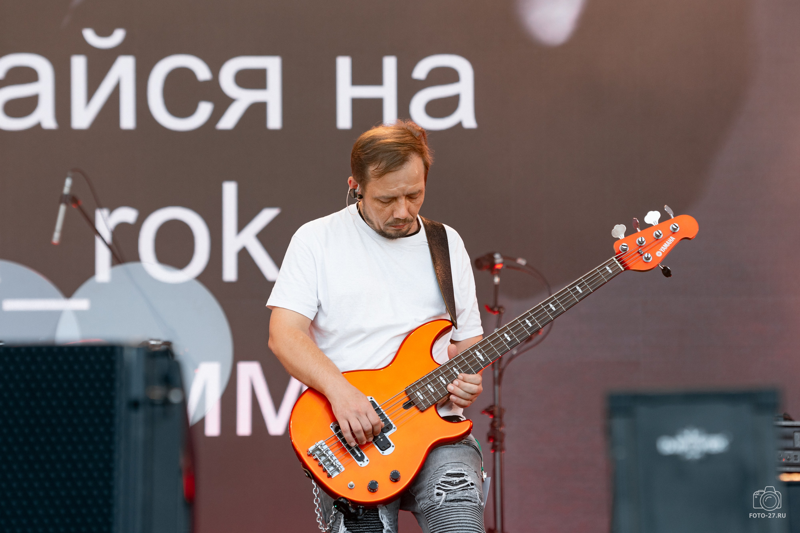 Антон Курдюмов фотограф в Хабаровске Рина Курдюмова фото27 foto27 Антон Дорофеев репортажный репортаж документалист Тони и Рина фотосоздатели ПаПаРоК Рок над Амуром 2024 фестиваль Хабаровск