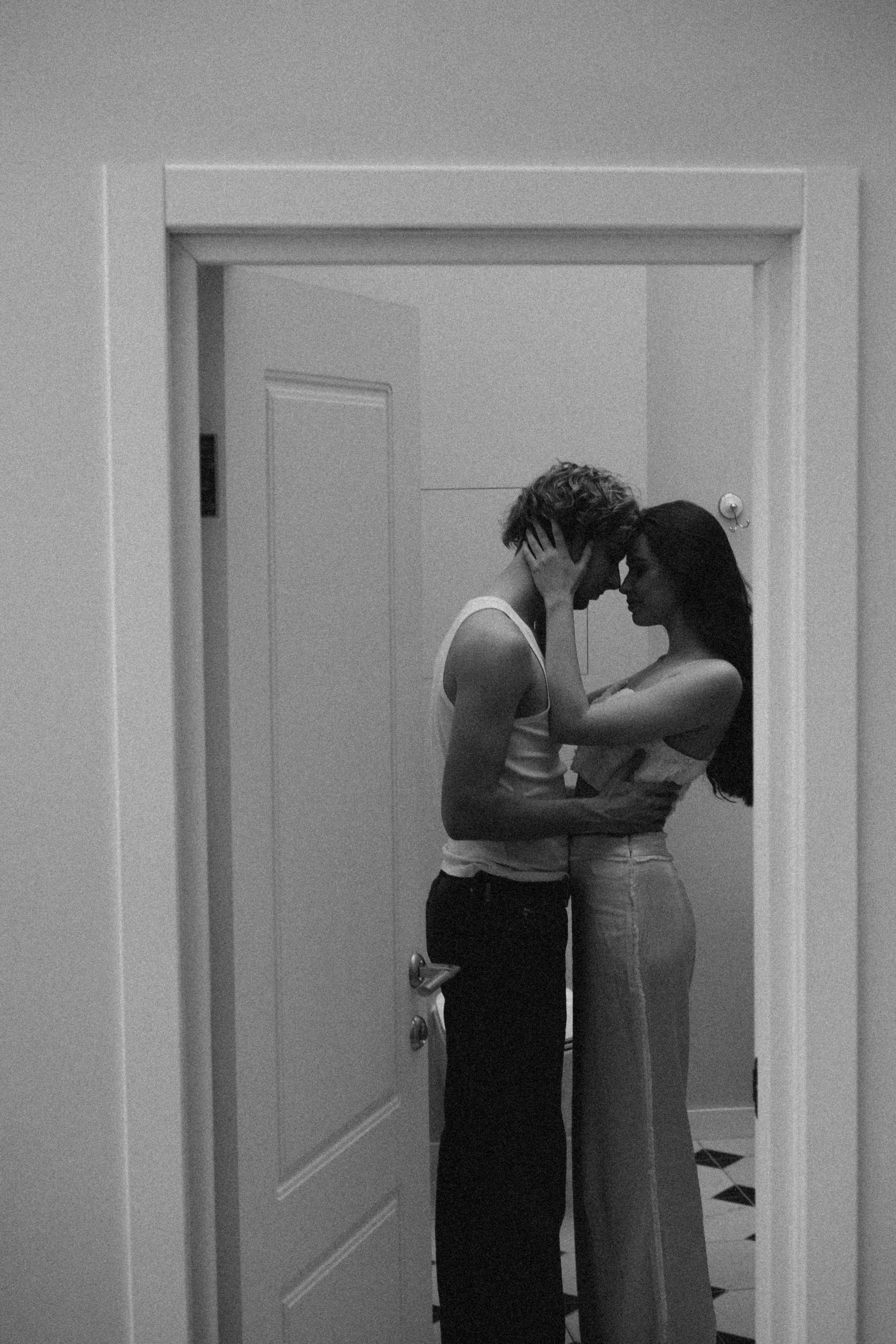 СВАДЕБНАЯ СЬЕМКА В ОТЕЛЕ. СБОРЫ ЖЕНИХА И НЕВЕСТЫ И ТАКЖЕ ТОР И ПОДГОТОВКА К ПРОГУЛКЕ. Профессиональный фотограф, Санкт-Петербург — Виктория Богомолова