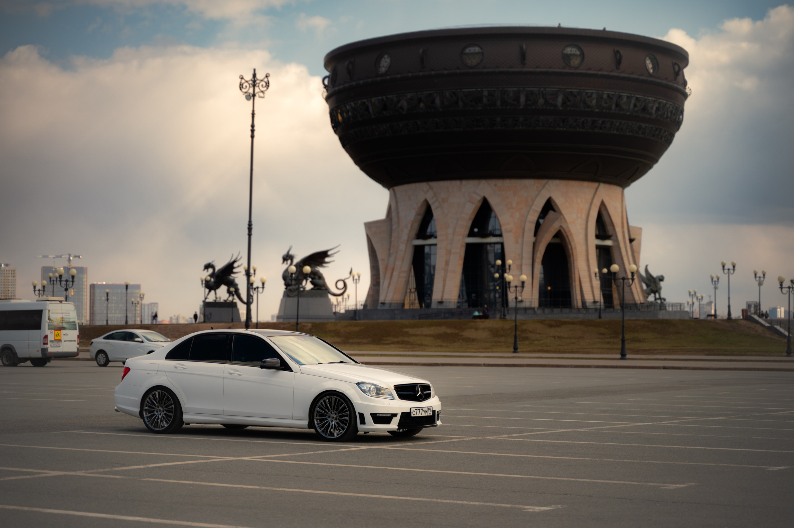 Автомобильная фотосъёмка Mercedes-benz c63 amg. Фотограф/видеограф Богдан Голованов