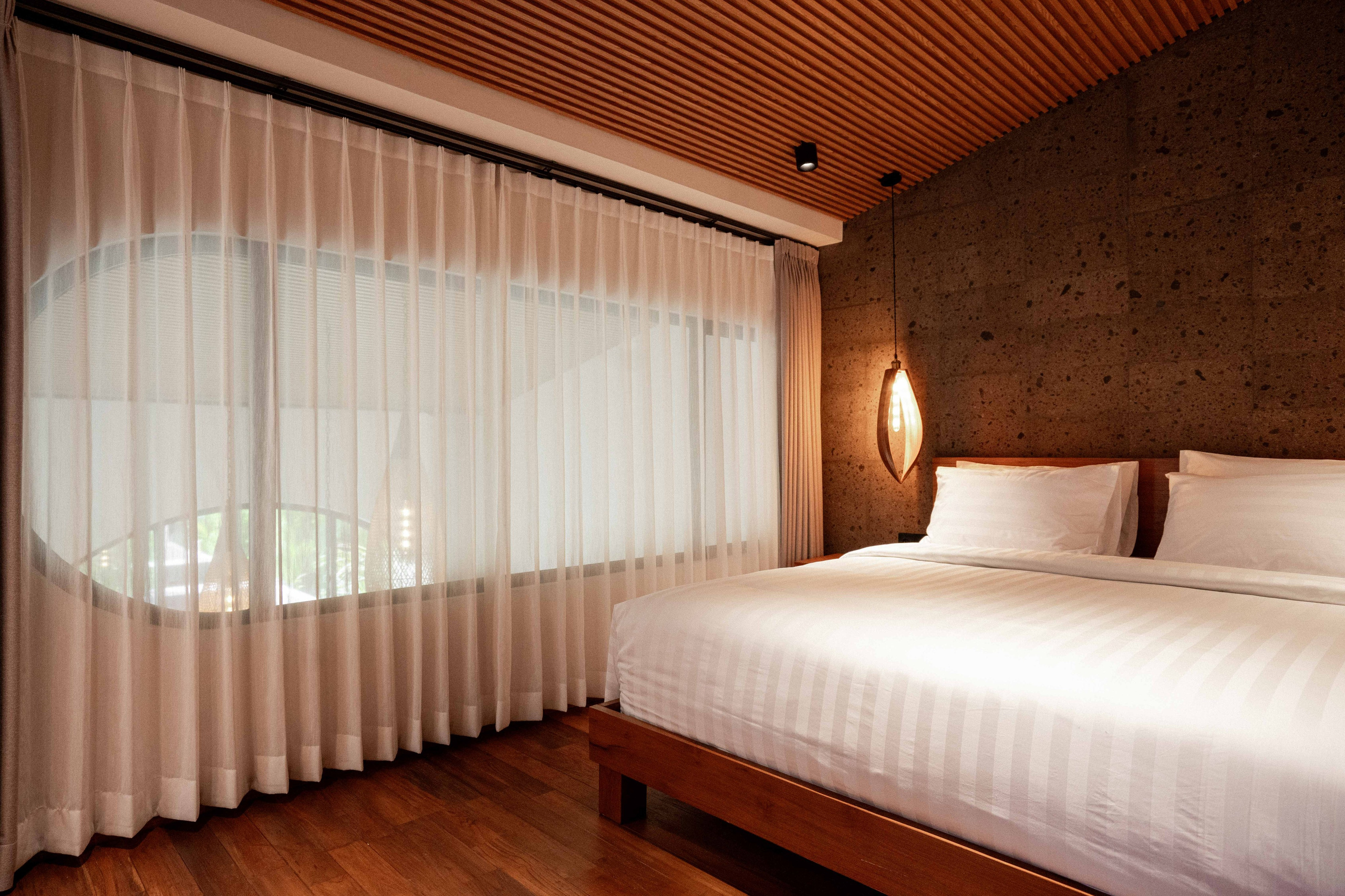 Интерьеры. Профессиональная свадебная фотография, портреты и студийные фотосессии на Пхукете