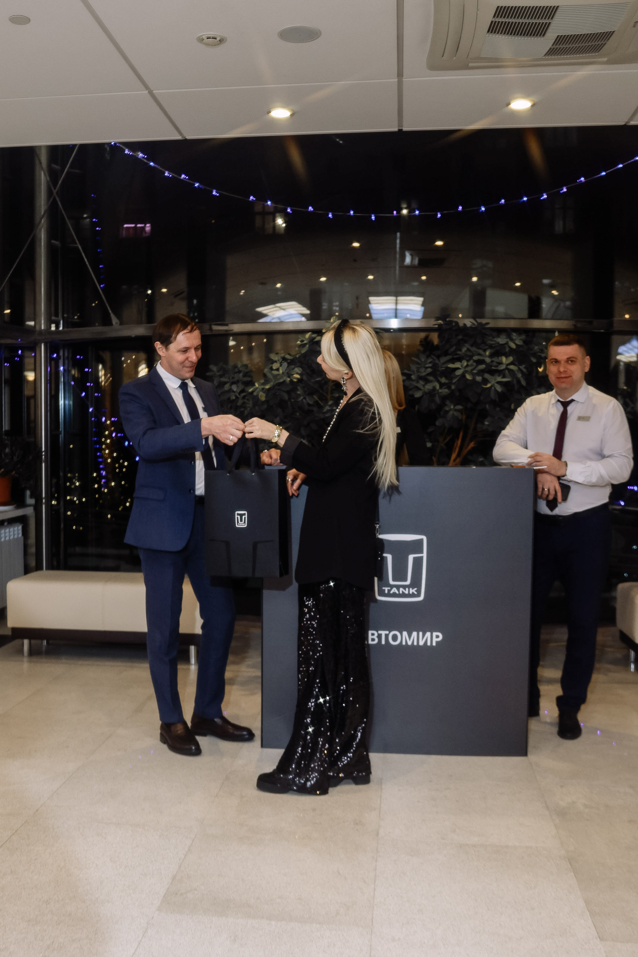 Презентация Танк 300 в Концертном зале А.Каца. Фотограф Юлия Мальцева