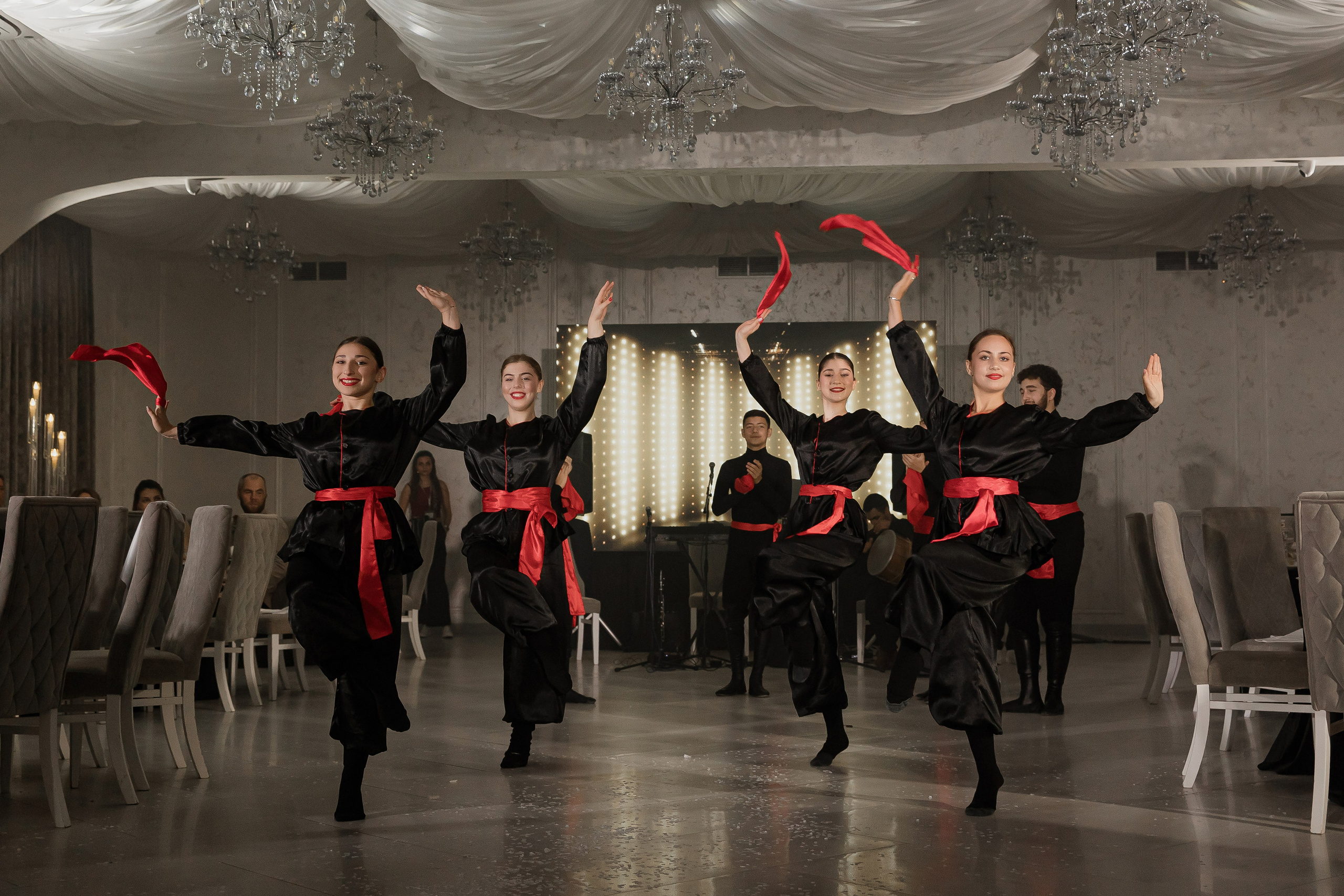 Тигран и Алина. Валеева Виктория | Свадебный фотограф в Ростове-на-Дону и Москве