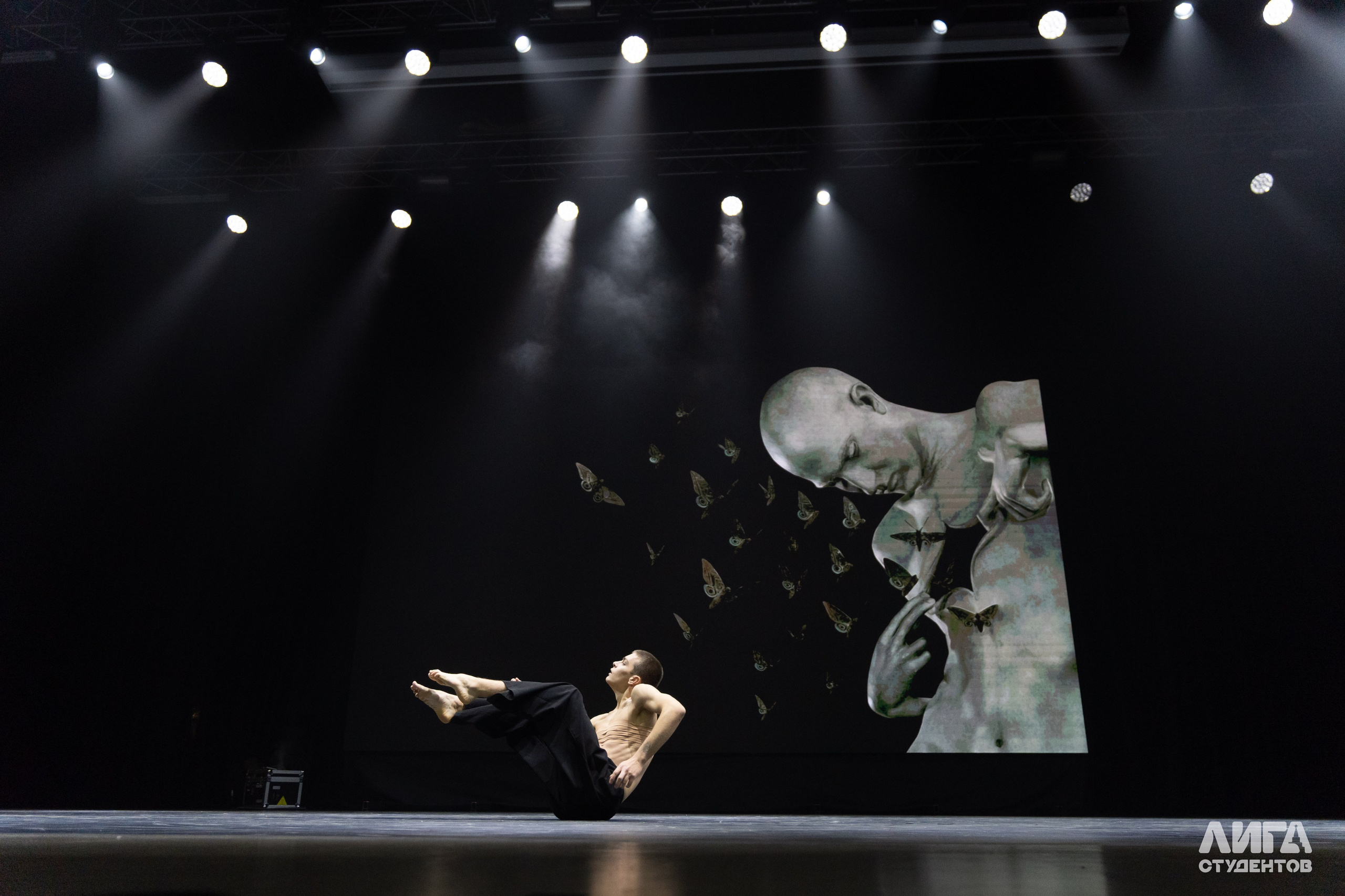 Российская Студенческая Весна 2025. Портретный фотограф в Казани Радомир Заздравных