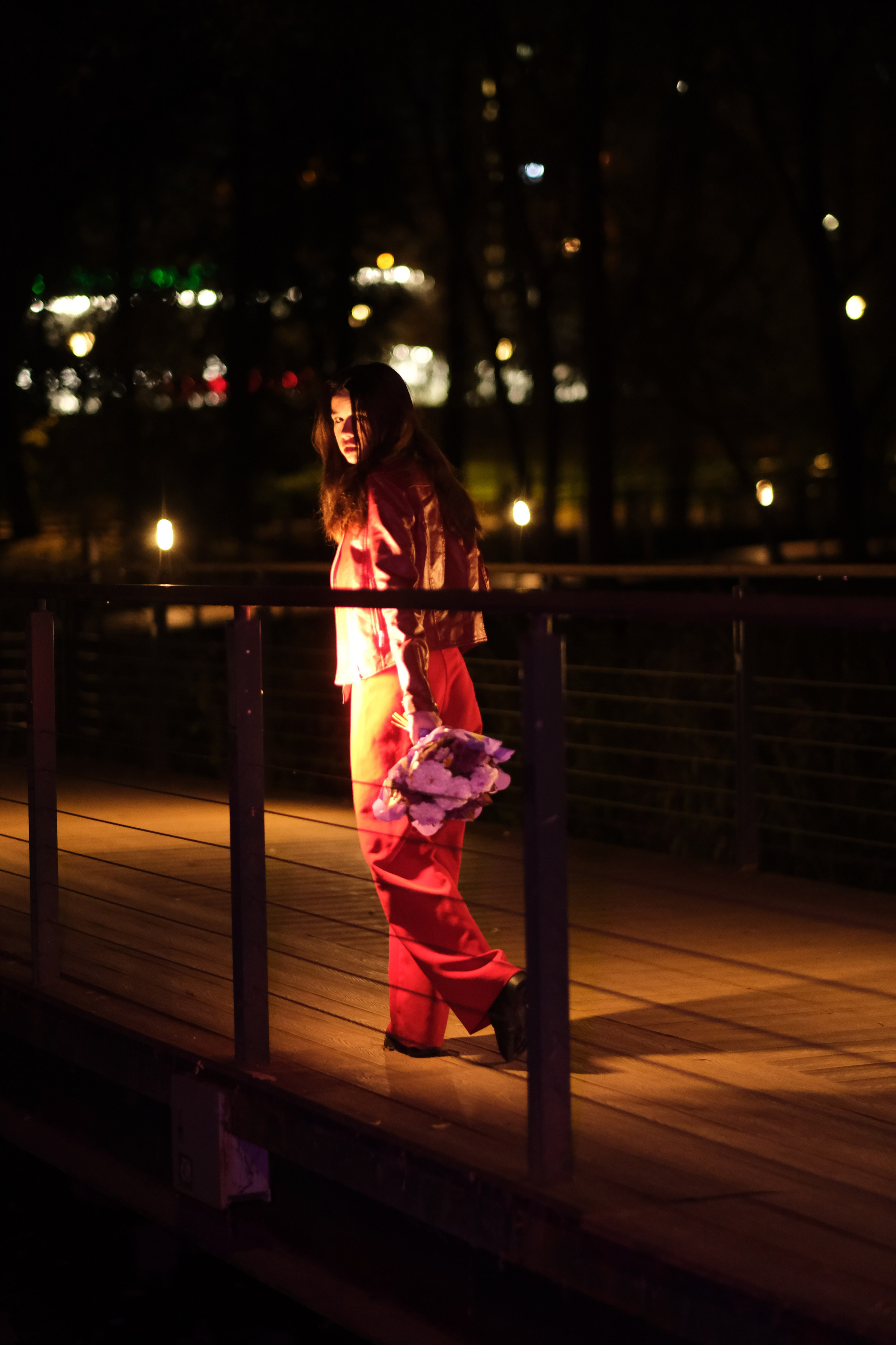 Александра в красном. Креативный фотограф в Москве Арапова Виталия