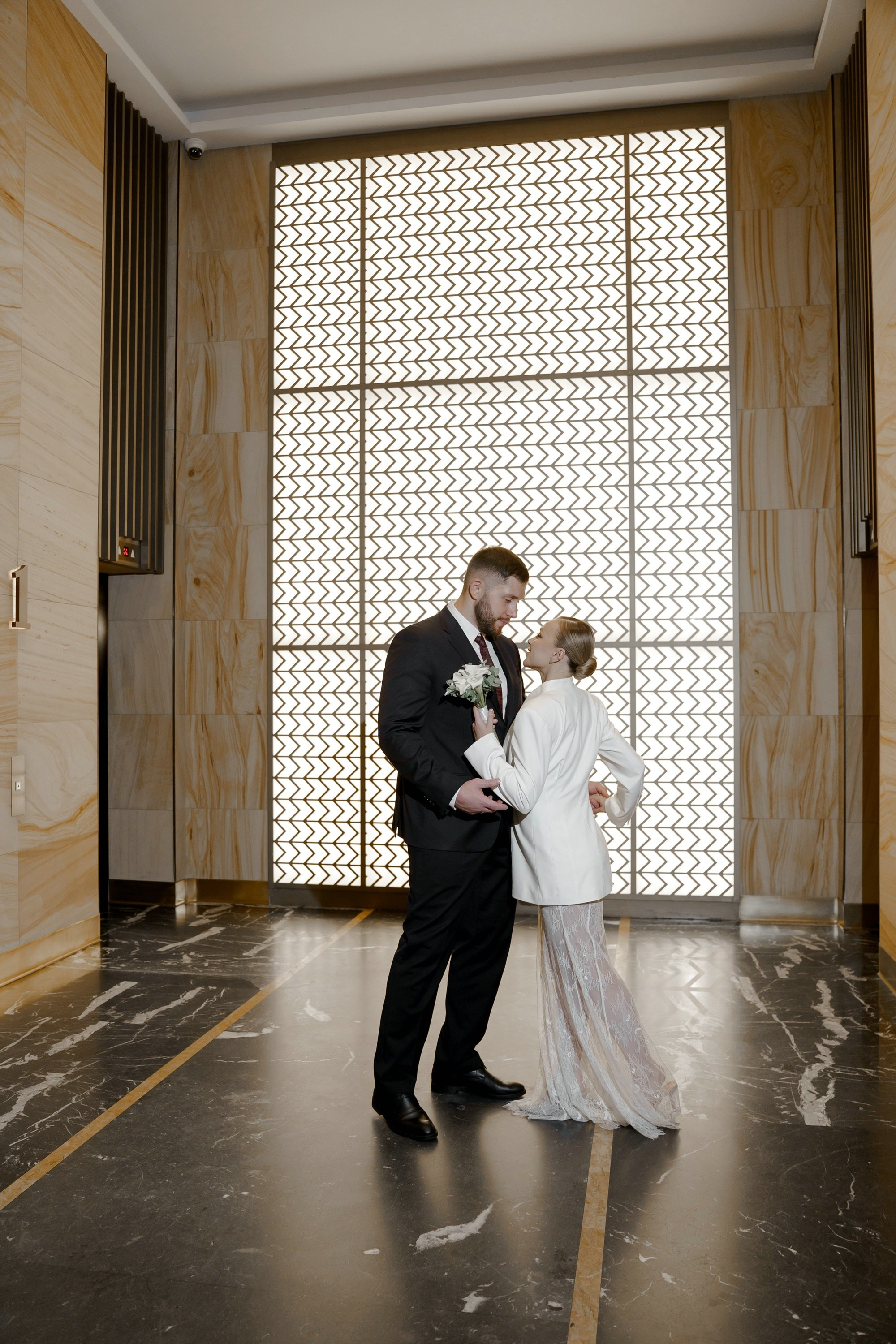 Свадебная фотосессия в Рэдиссон Блу Олимпийский. Свадебный и семейный фотограф в Москве Светлана Зоткина