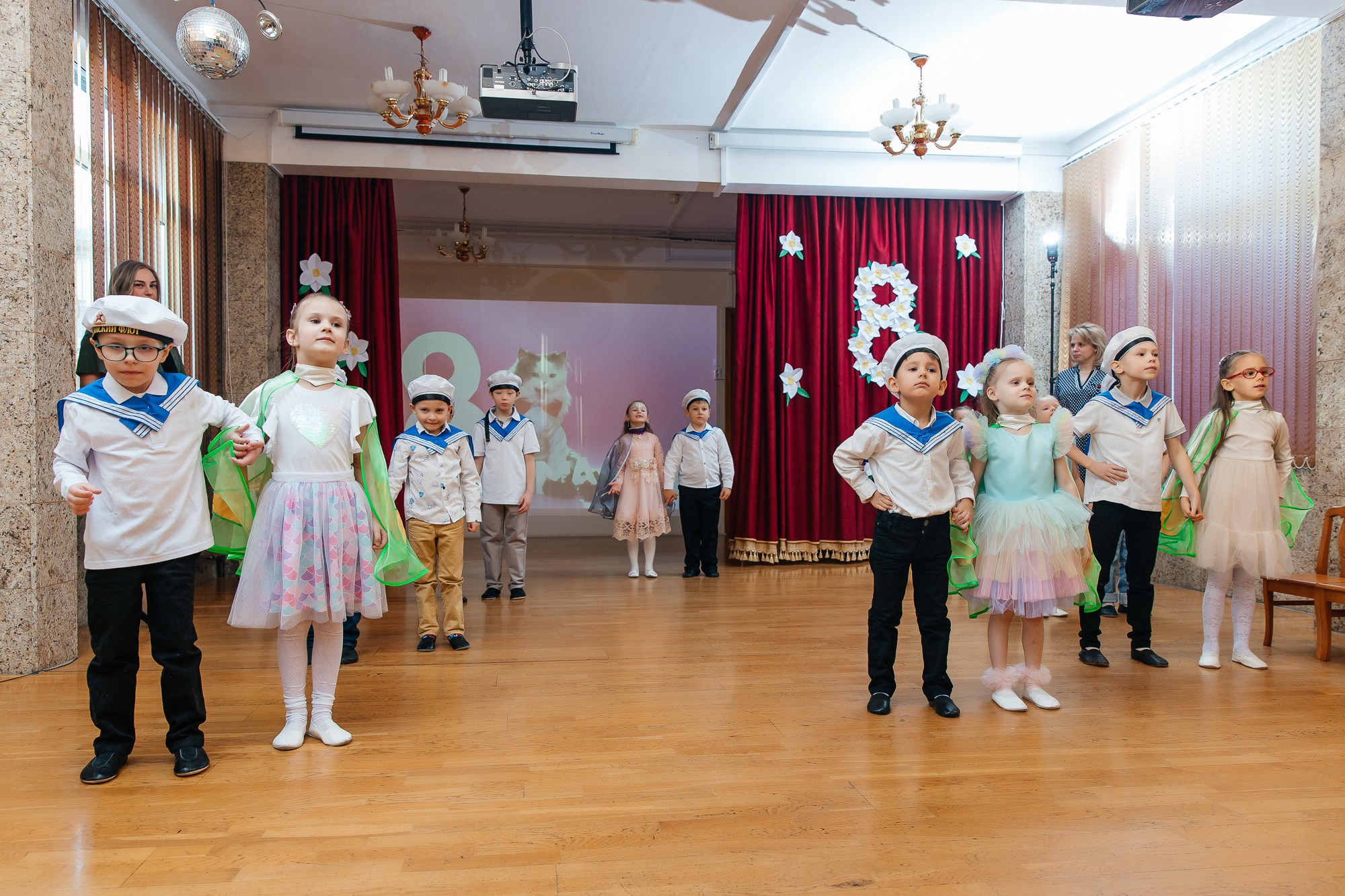 Детский сад № 93 — Утренник (10.03.2023). Свадебный и семейный фотограф Крамар Наталья