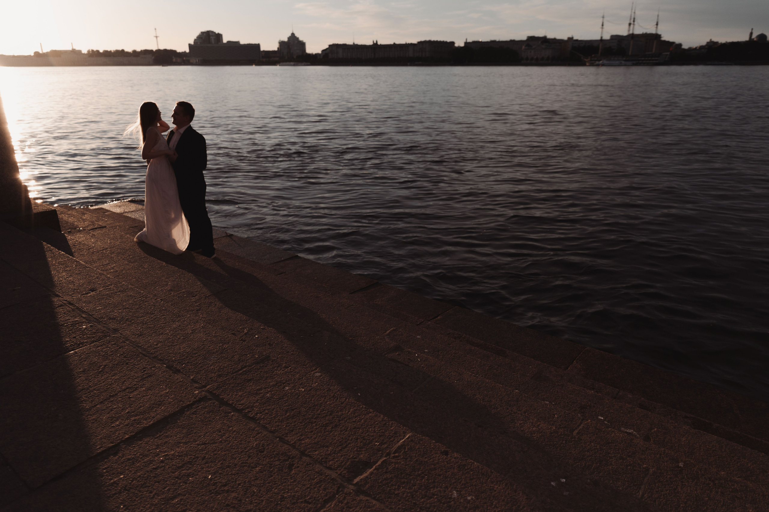 Момент счастливой любви. Свадебный фотограф Питер СПБ Индивидуальные, парные, свадебные съёмки