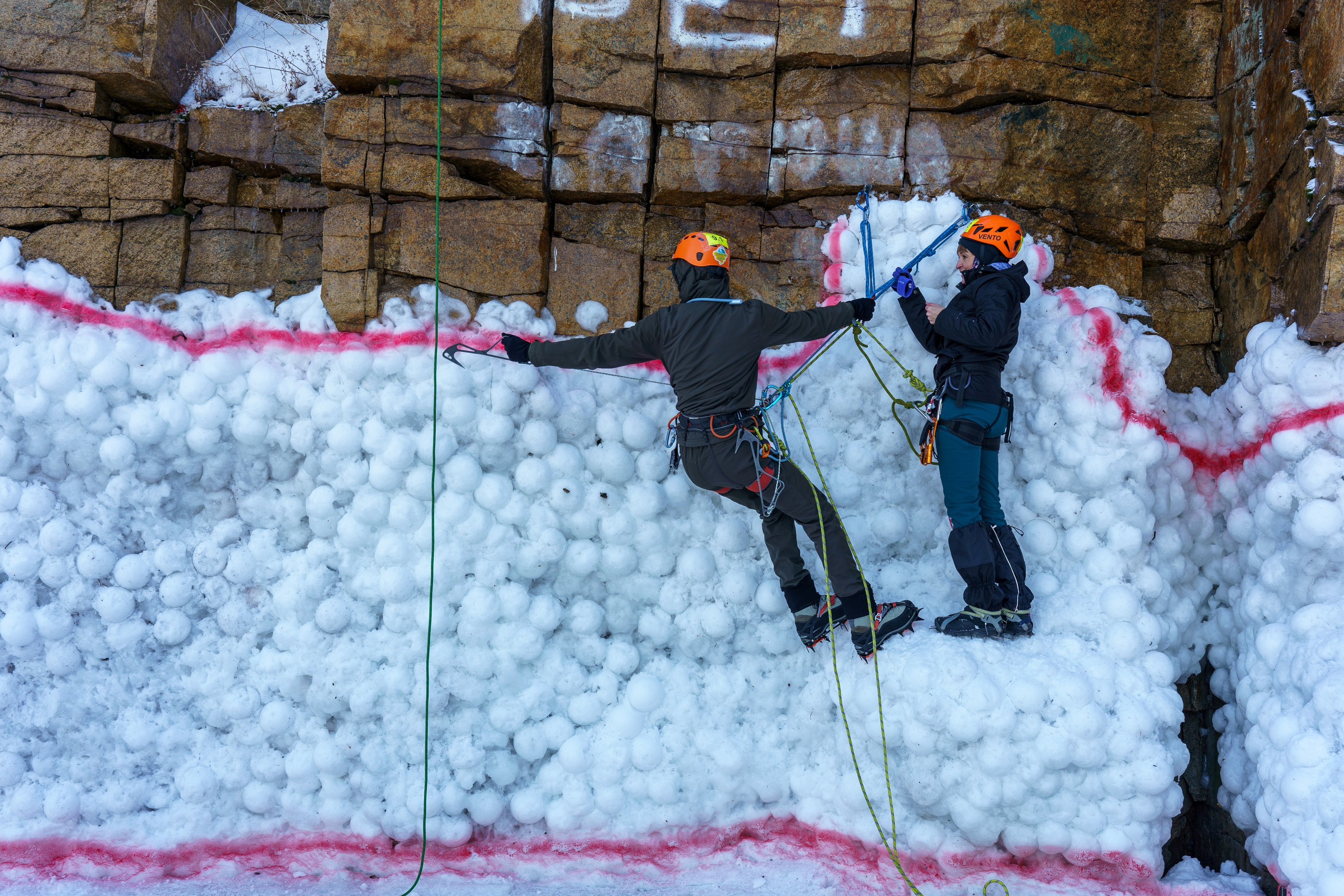 Ледовые связки 2025