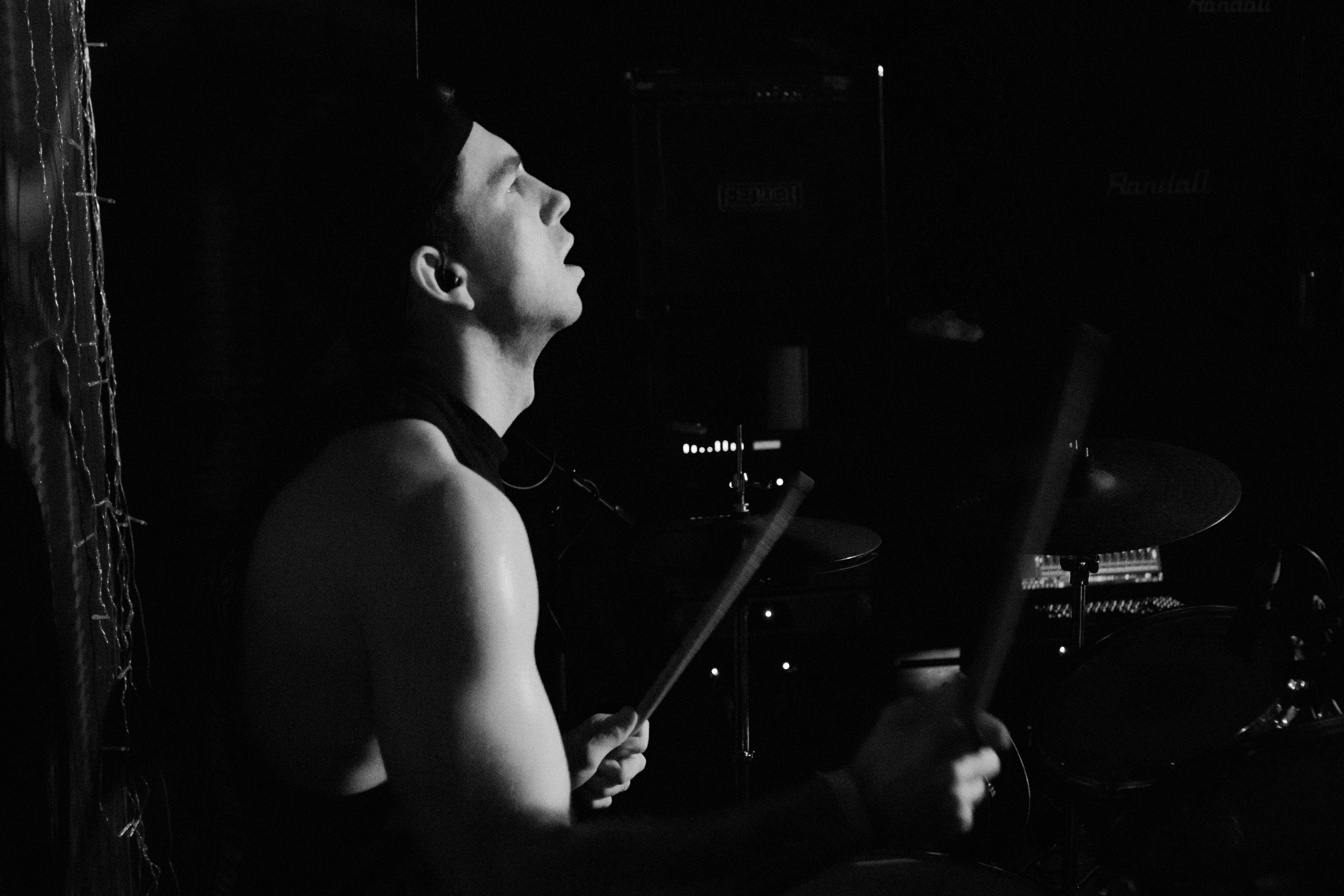 Концерт Ultimates. Gibson Магнитогорск. Фотограф в Челябинске Любовь Денисенко