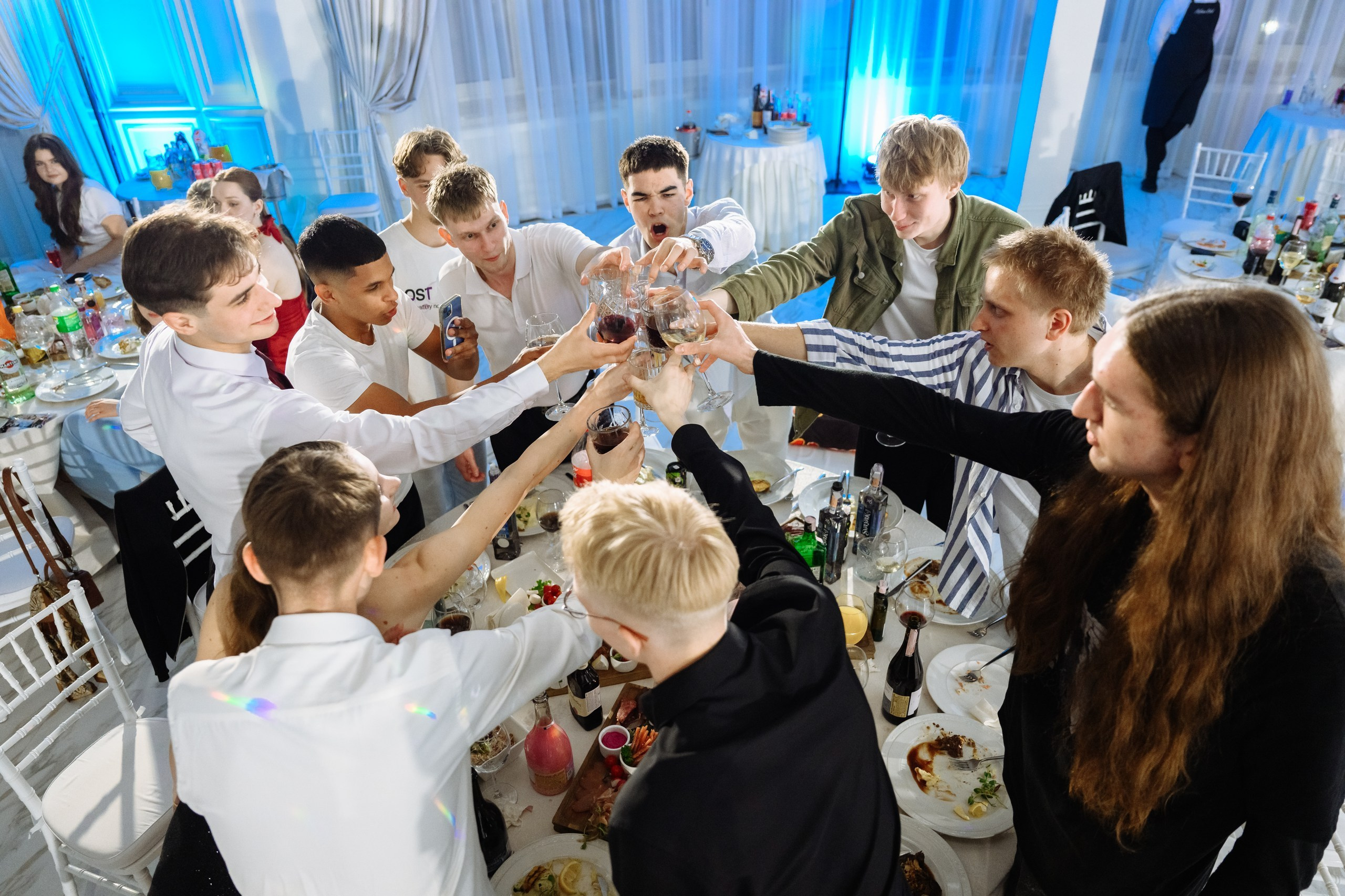 Фотограф на свадьбу Минск Москва Санкт-Петербург Свадебный фотограф на выпускной Репортажный фотограф Love Story Свадебная прогулка. Свадебный фотограф — Крюков Константин