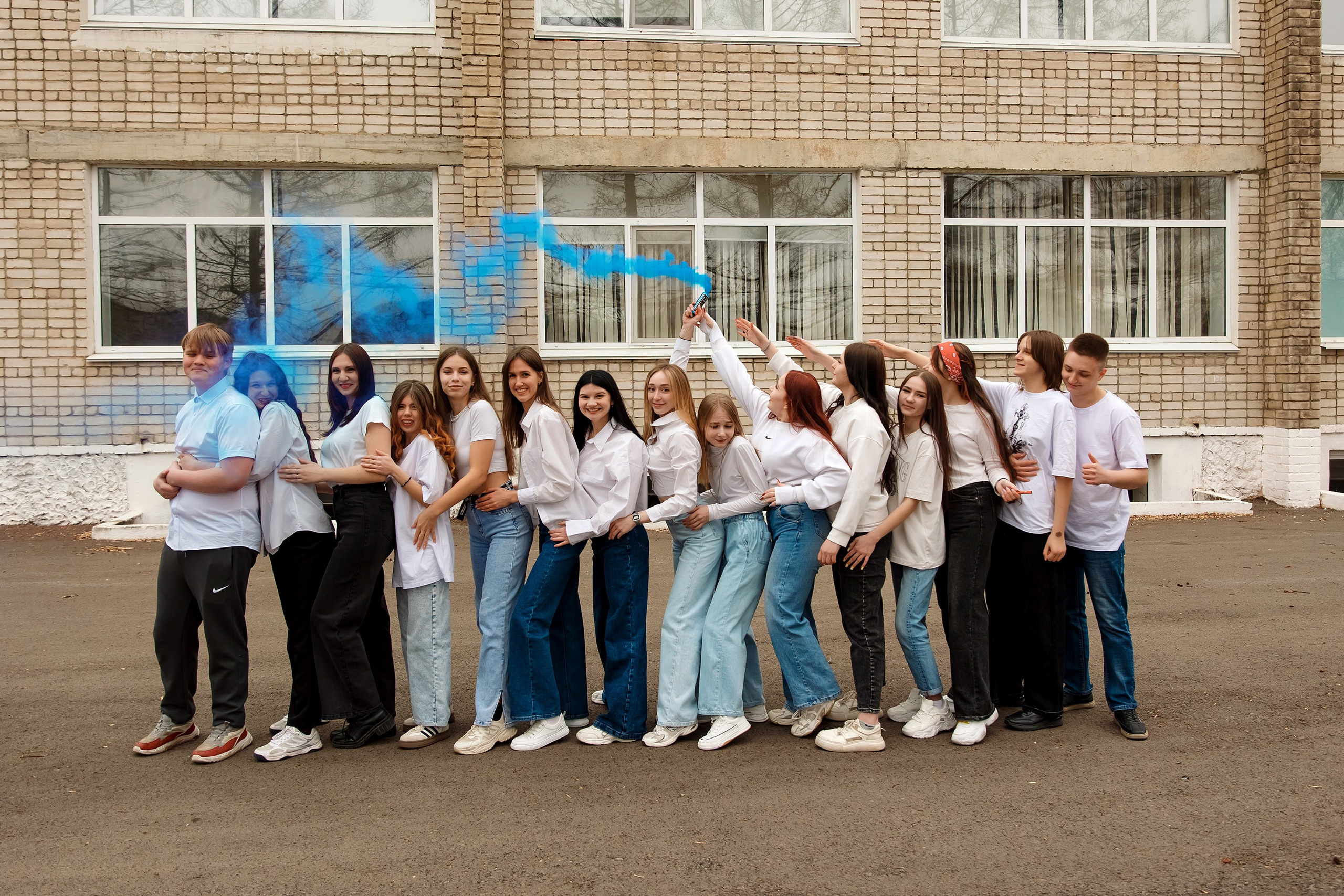 11 класс с. Барабаш. Фотограф Любовь Корниенко, Примоский край