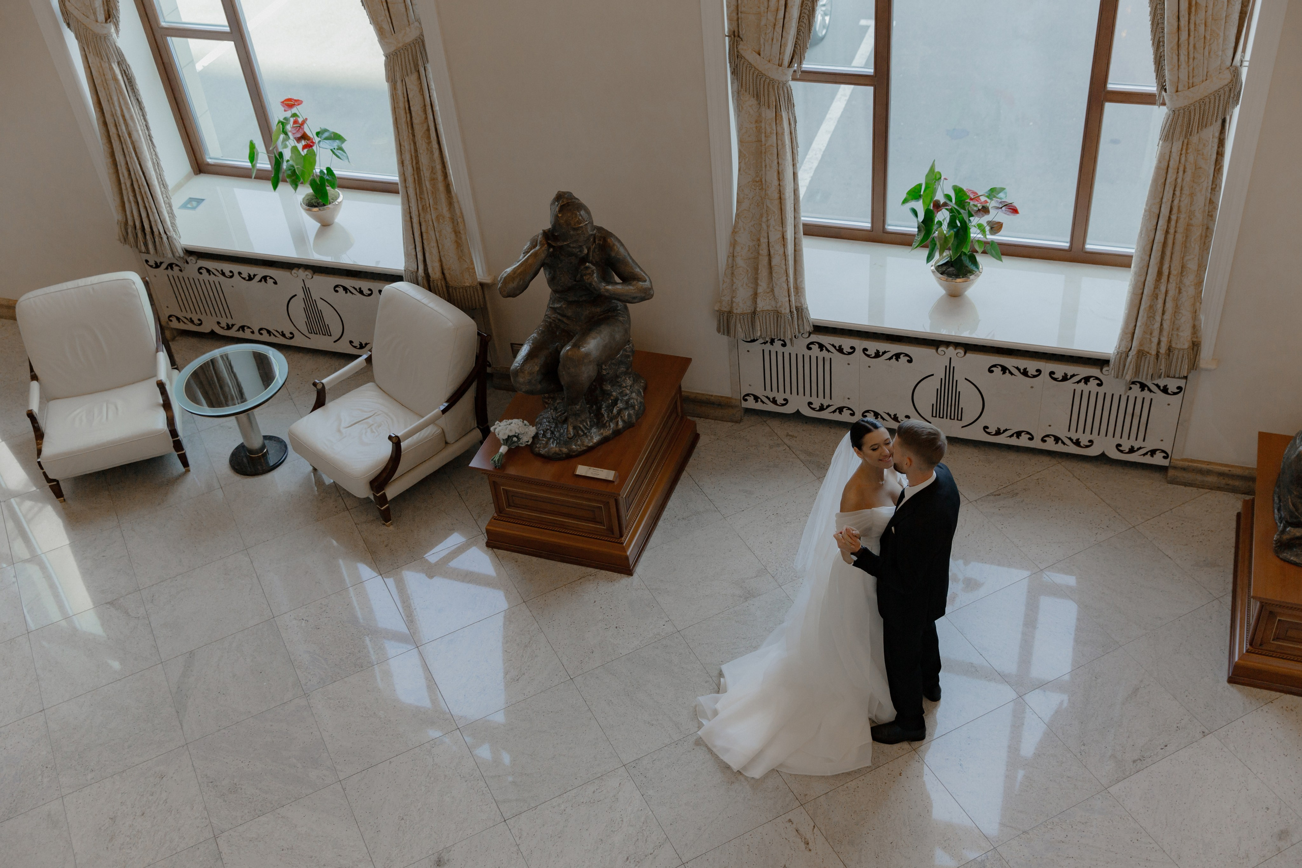 31.08.2024. RETOUCH-HOUSE