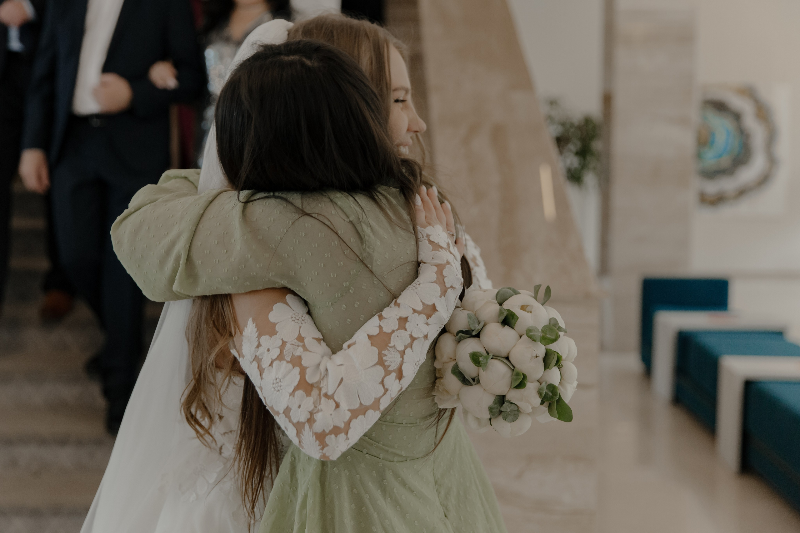 02.07.24. RETOUCH-HOUSE