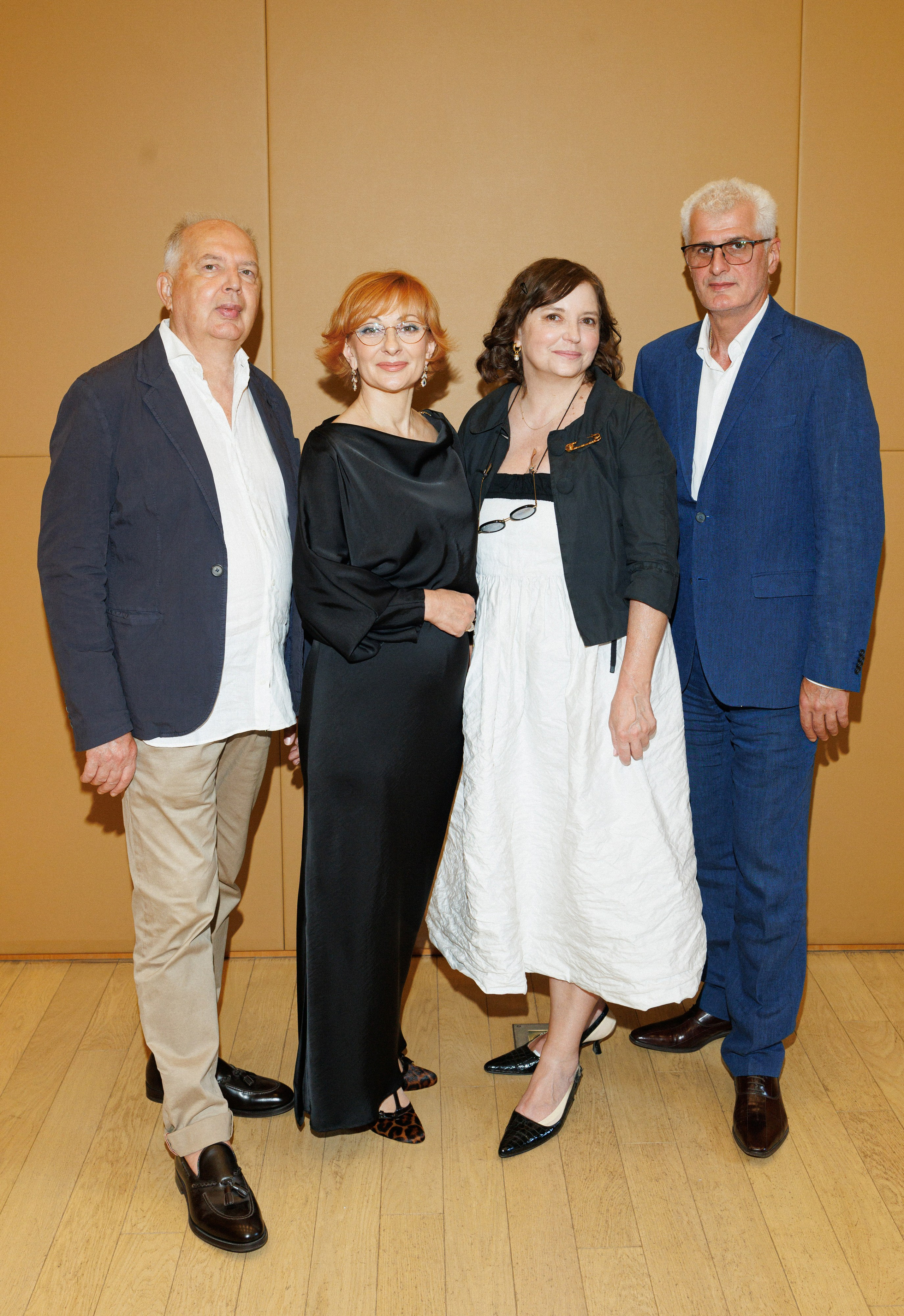 Петя & Каролина. RETOUCH-HOUSE