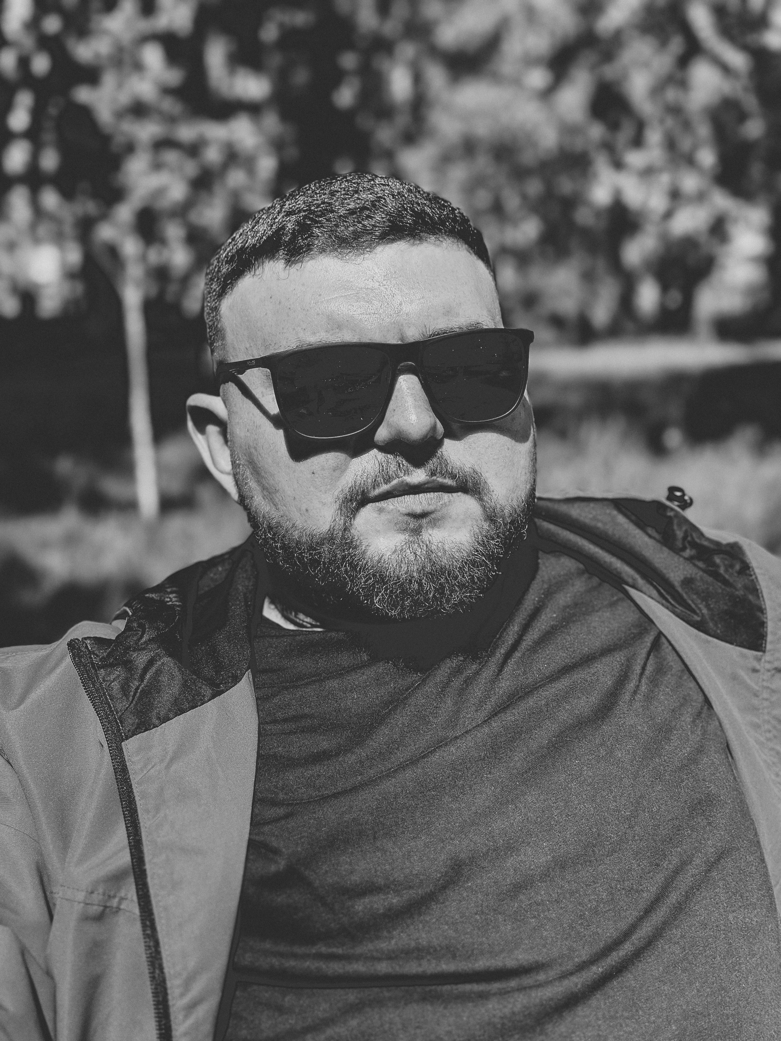 Брутальная ЧБ фотосессия Даниила. Твой фотограф и видеограф в Тюмени — Сергей Бизин