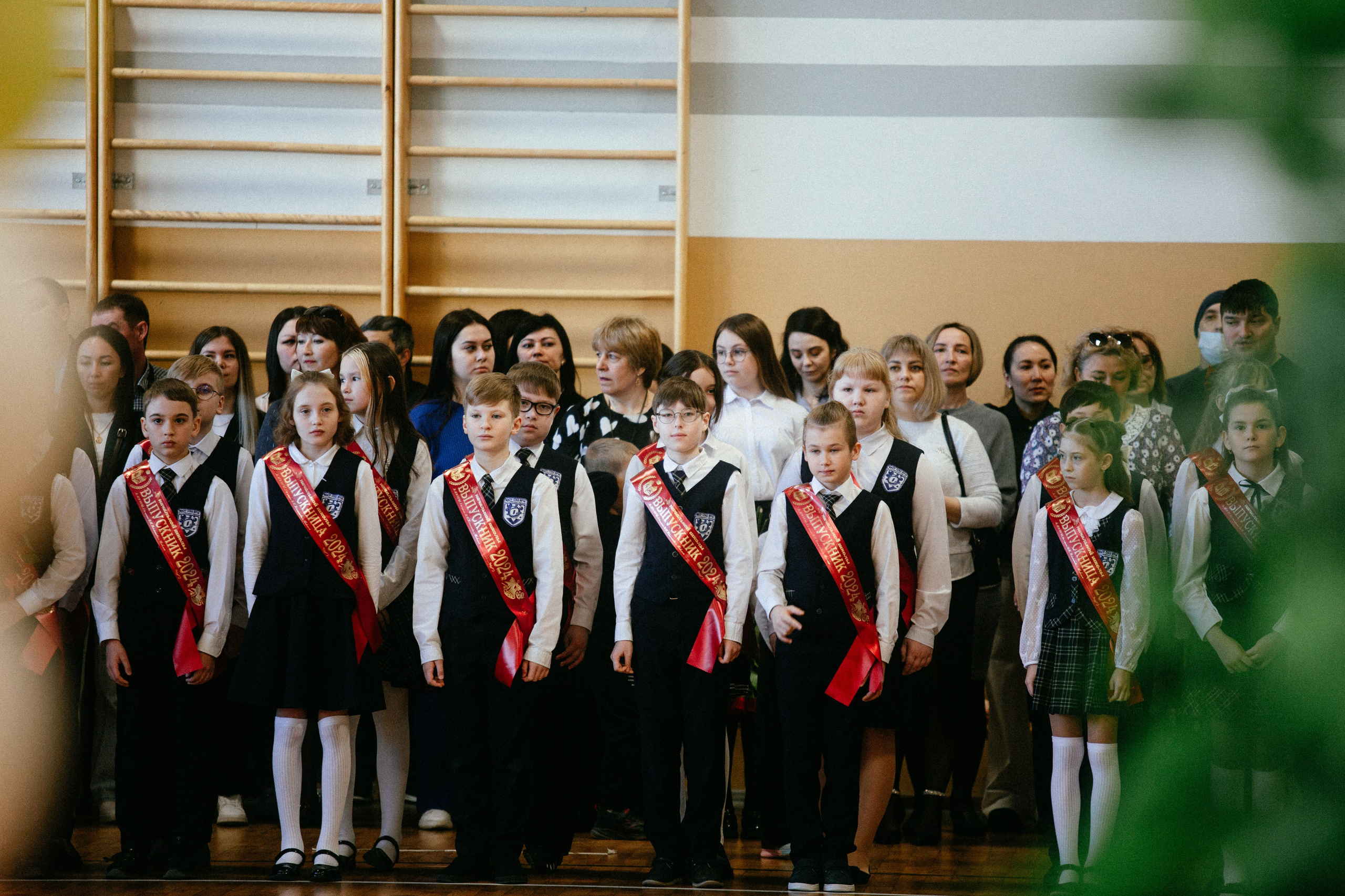 Выпускной в начальной школе. Арт-фотограф Крис Л. в Тобольске: портрет, семейные, свадьбы