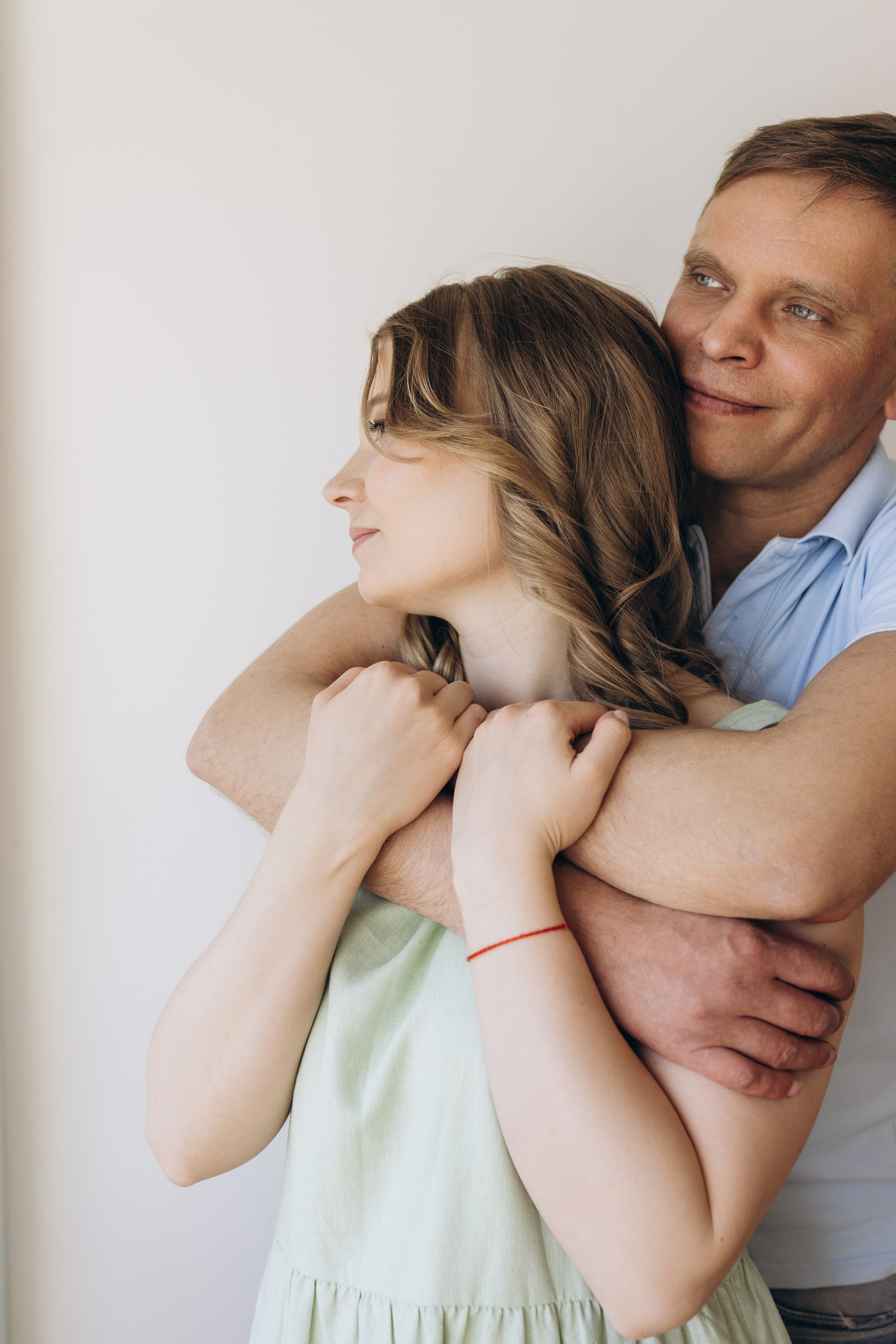 Семейная фотосессия в студии в Москве, семейный фотограф Анна Полушина. Свадебный фотограф в Москве Анна Полушина
