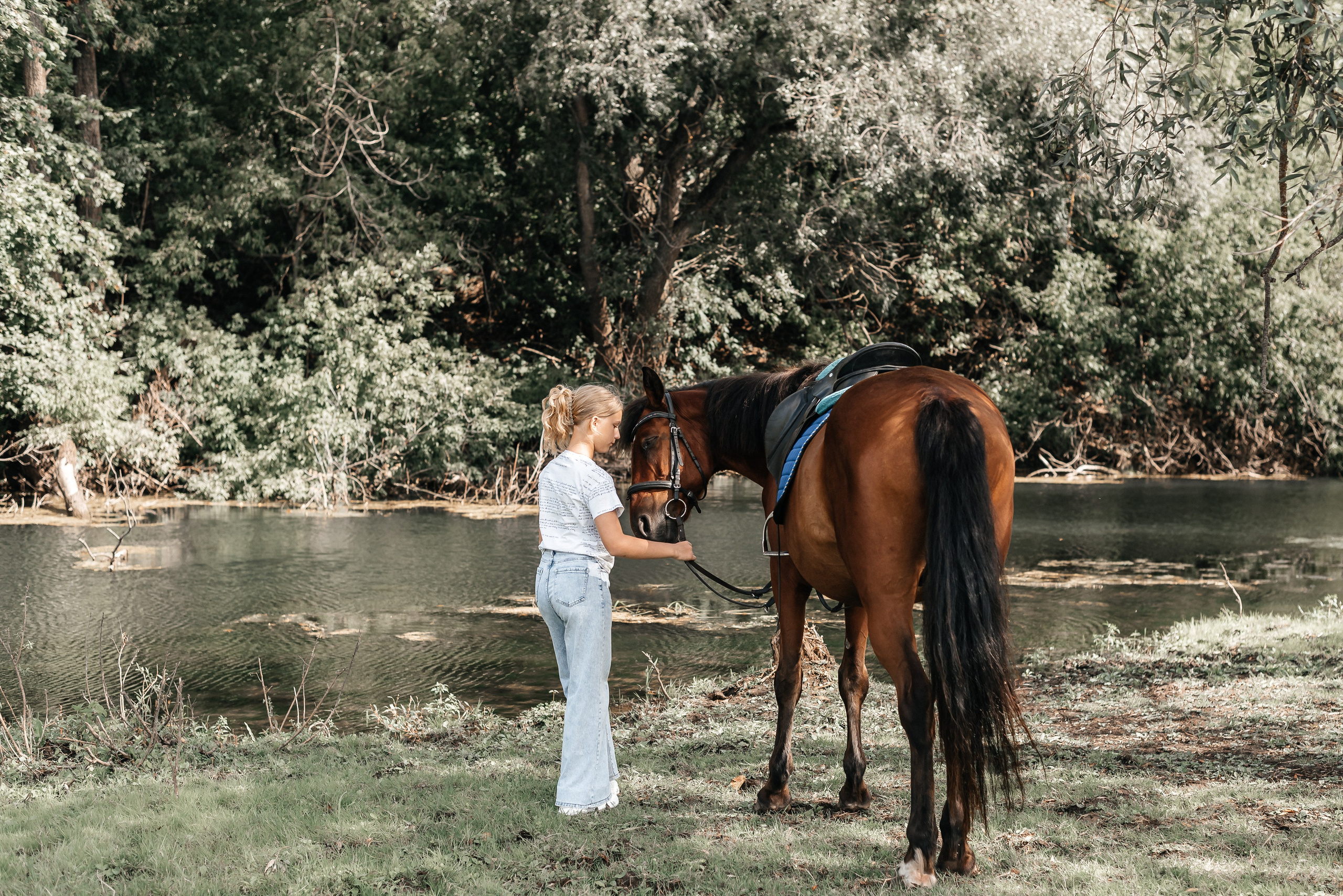 Фотосессия с лошадью, на лошади фото, фотография с конем. Фотограф Лилия Арсланова Уфа Стерлитамак. Свадебные и семейные фотосесссии