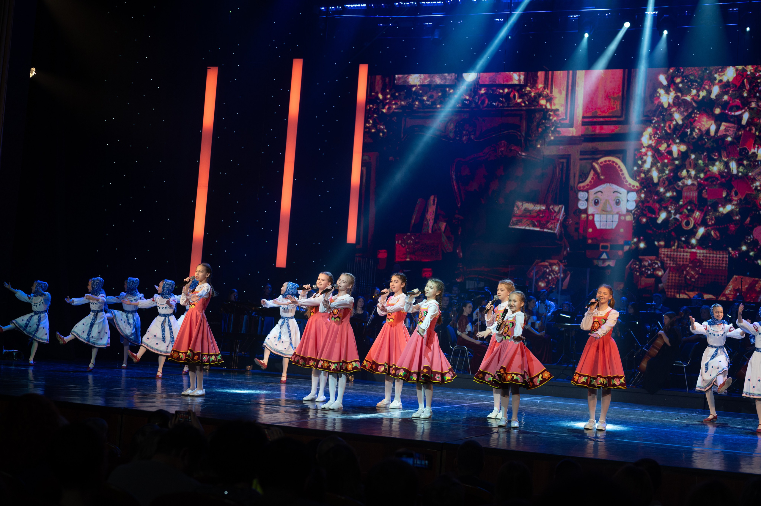 Отчетный концерт ДШИ «Гармония» «Зимняя гармония». Фотограф новорожденных, семейный детский в Тюмени Татьяна Морозова