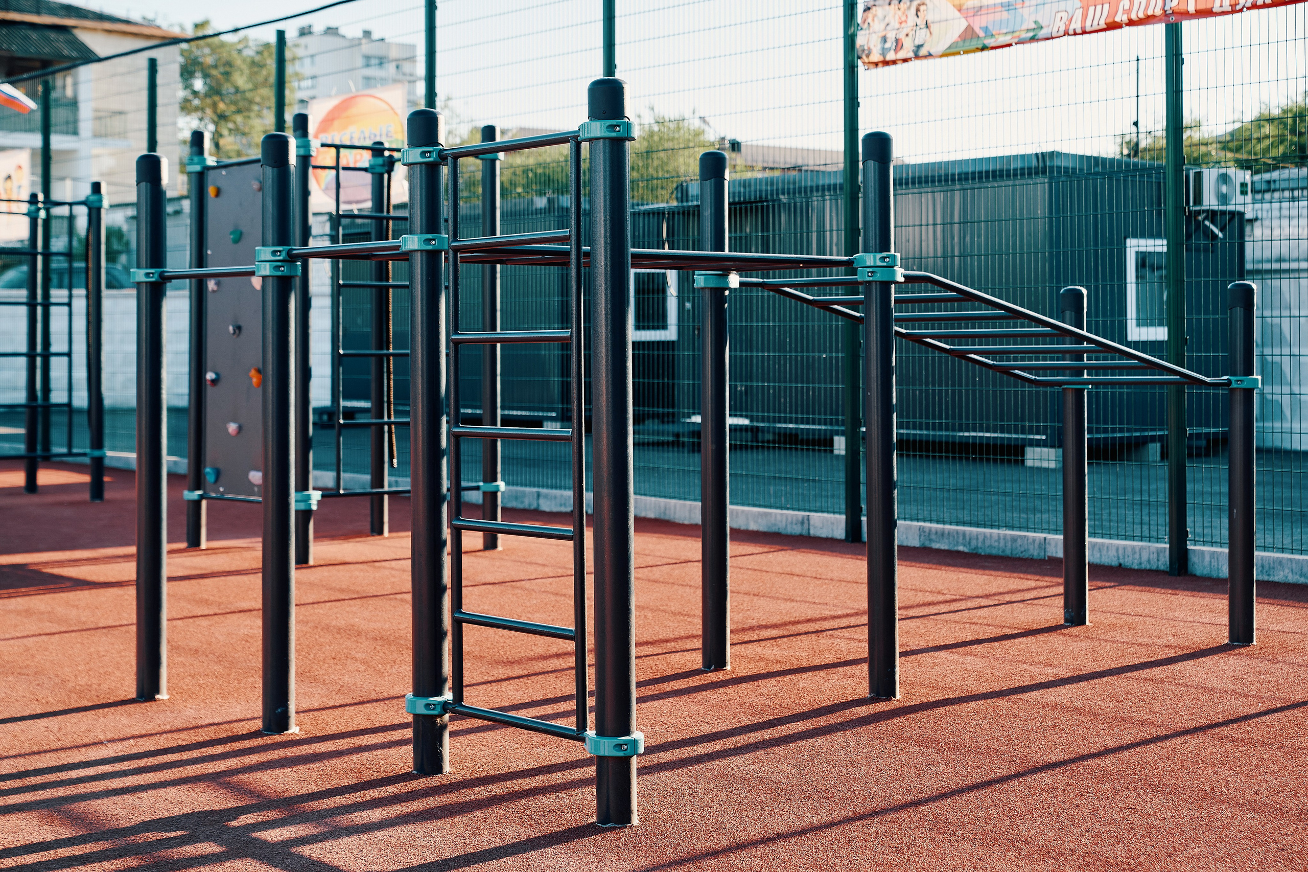 Спортивная площадка KENGURU PRO. Фотограф Никита Барановский