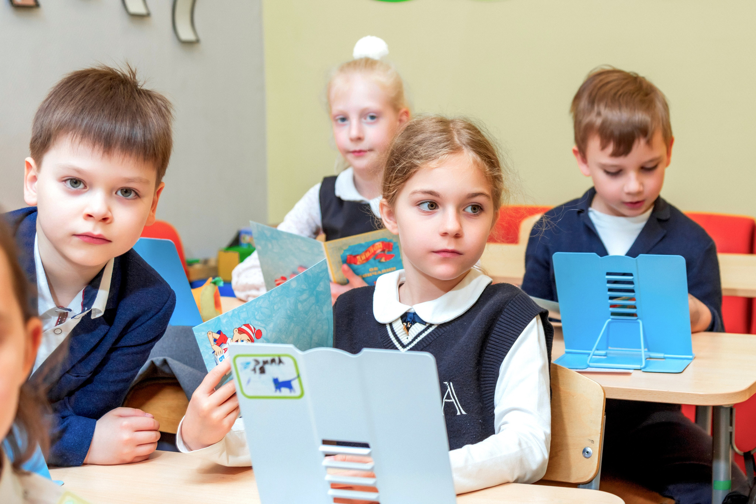 НАЧАЛЬНАЯ ШКОЛА. Фотограф Алина Лебедь