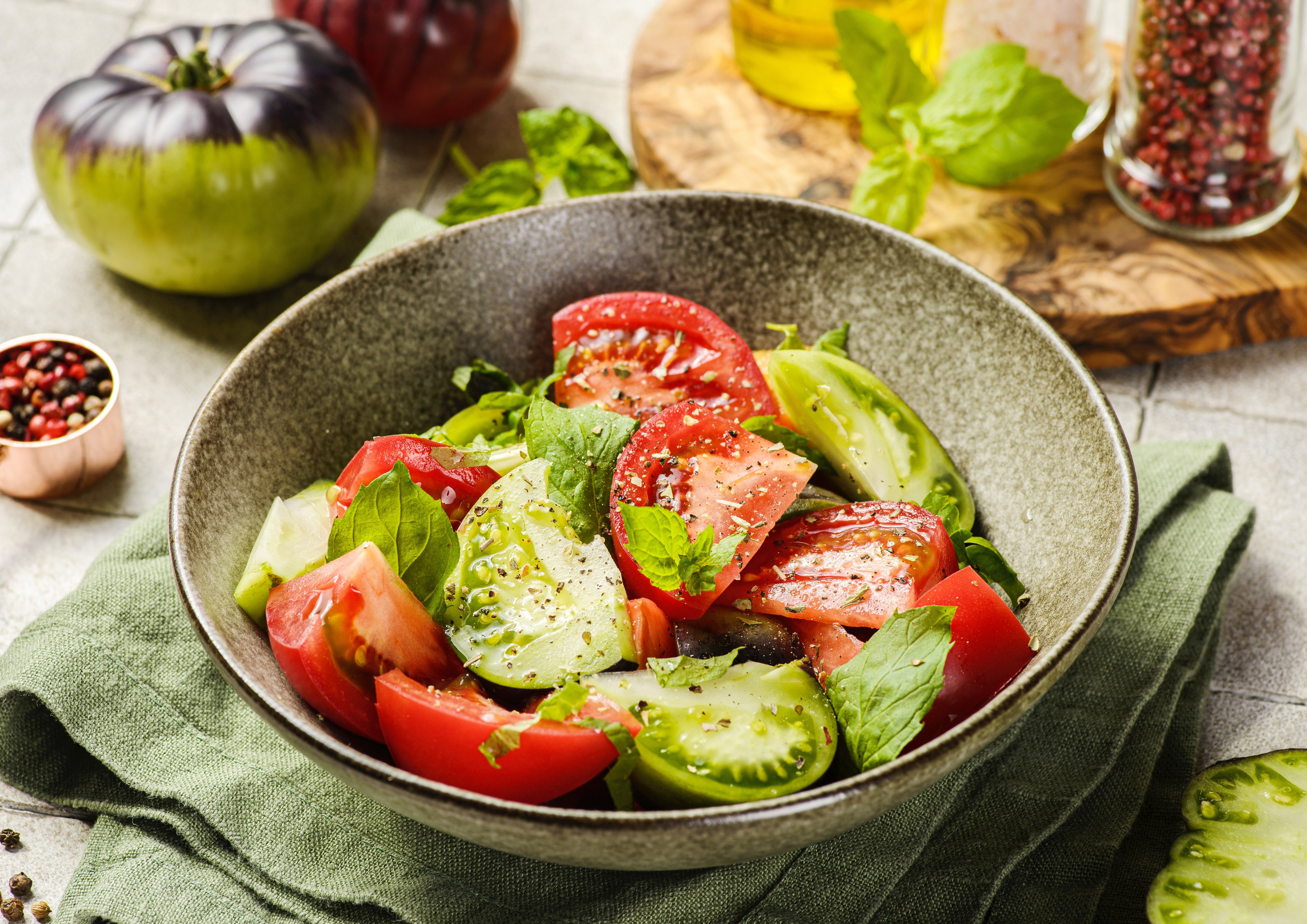 Салат из томатов