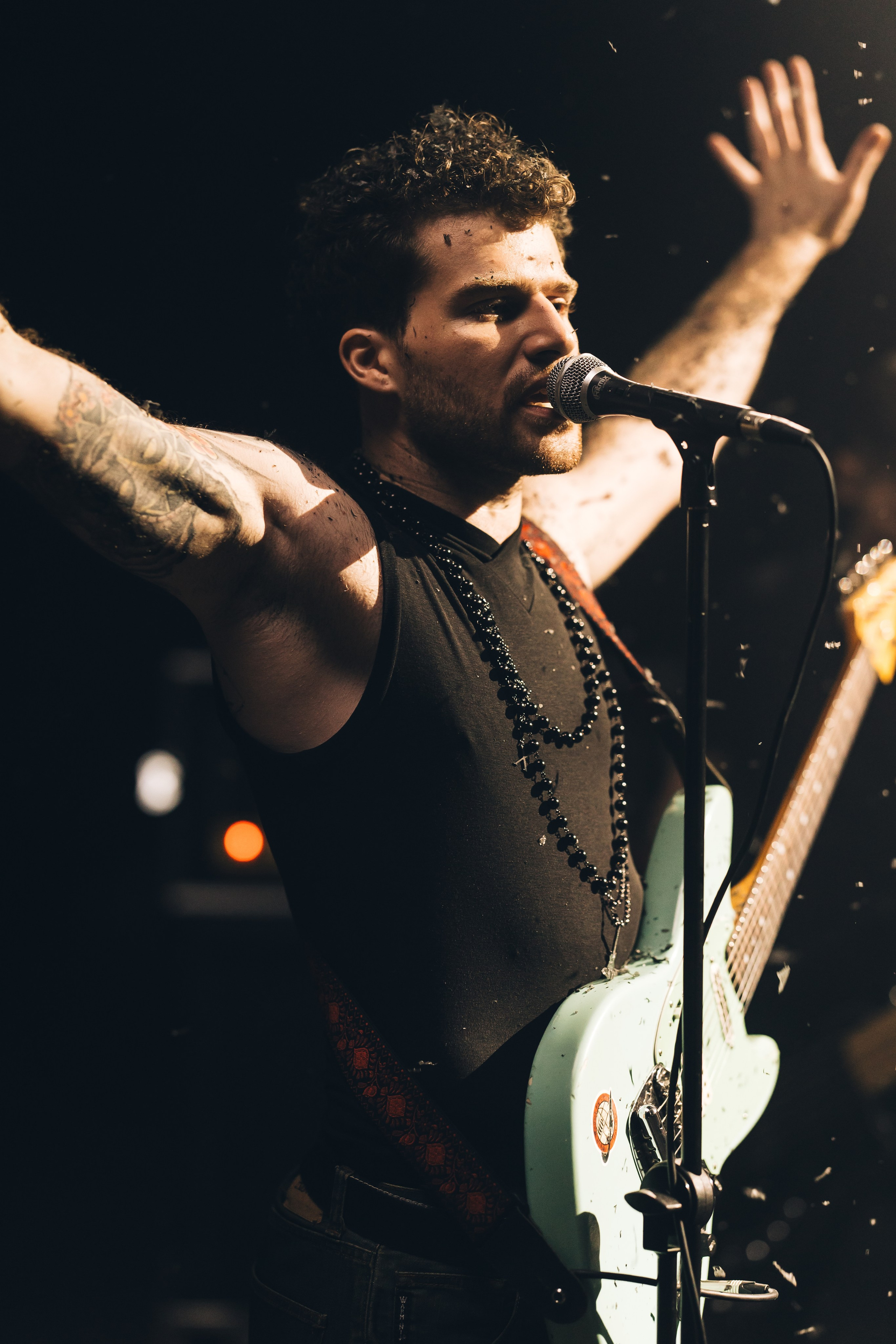 Soso Pavliashvili & Leo Kandelaki backstage, Moscow, Russia. Anna Atayan Photographer