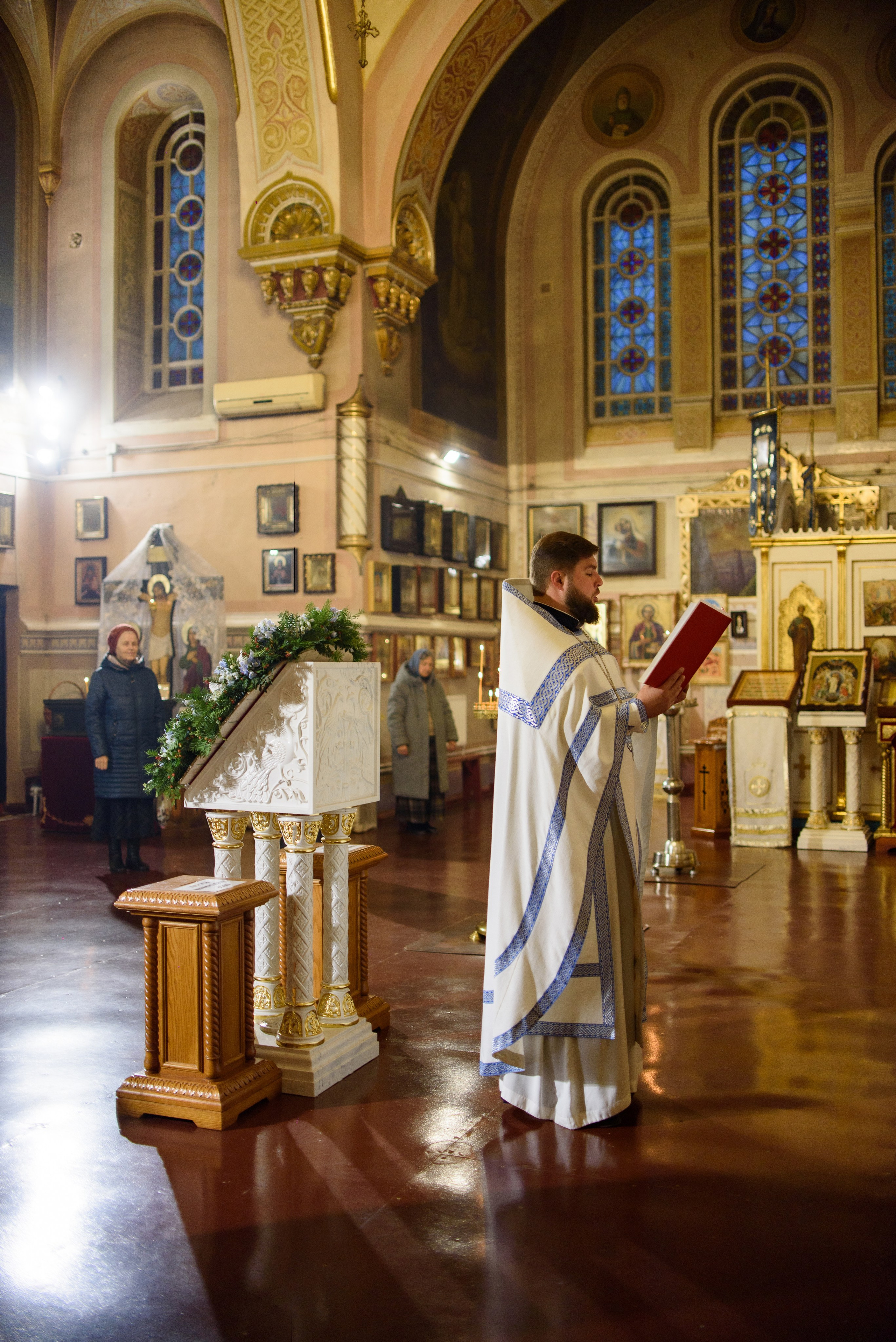 Введение во храм Пресвятой Богородицы 4.12.2023. Семейный и свадебный фотограф в Феодосии и Коктебеле